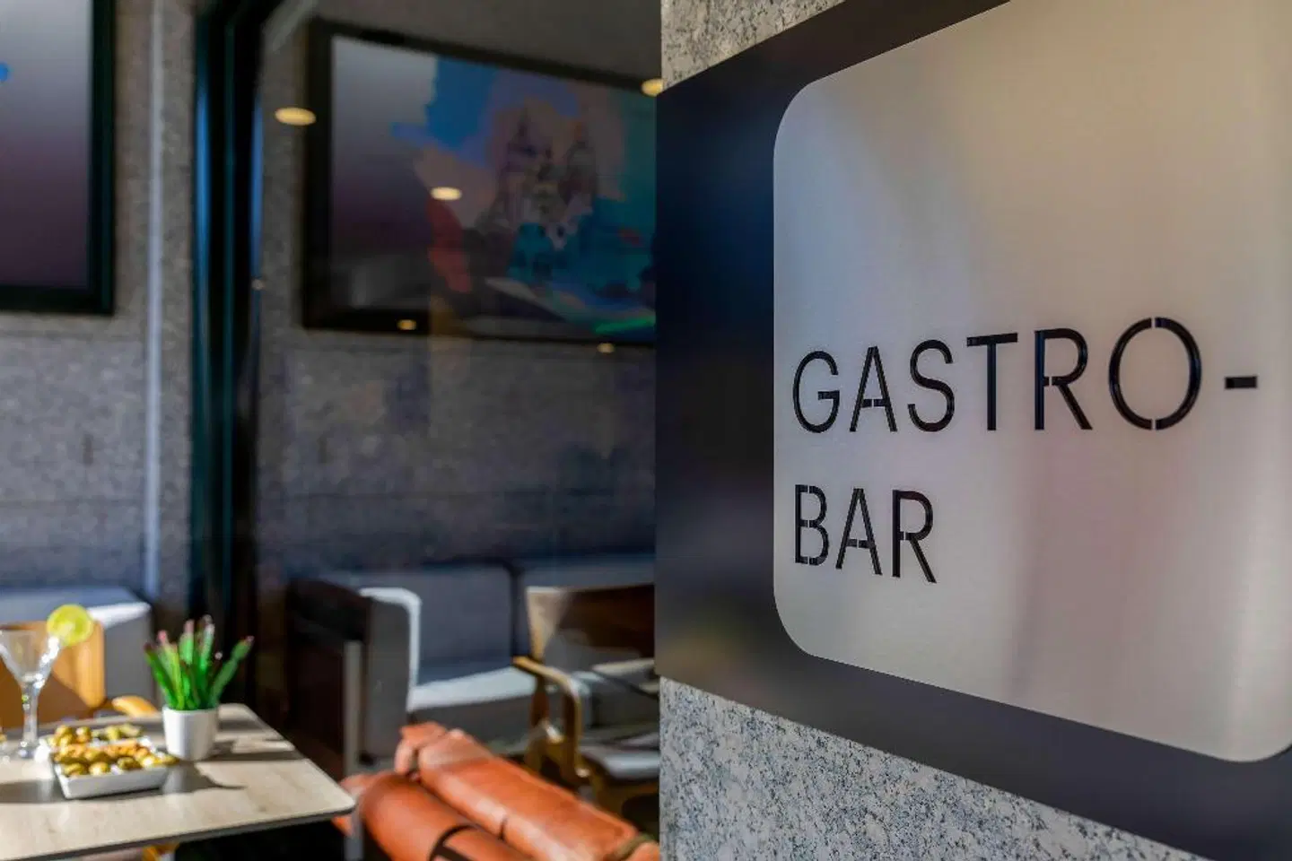 Hotel Santiago Plaza Affiliated by Meliá HEALTH_BEAUTY