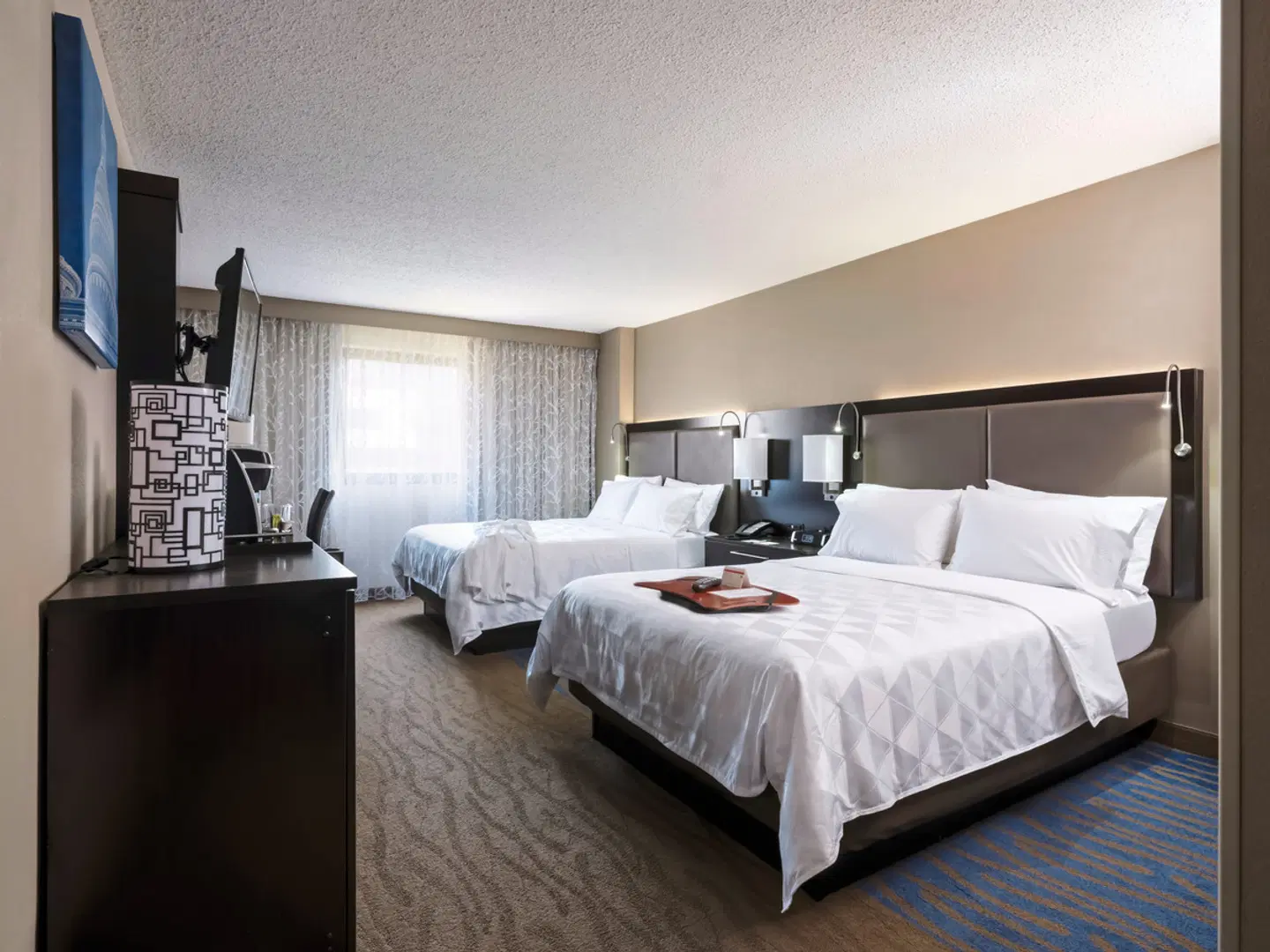 Holiday Inn Washington Capitol - National Mall ROOM_EXAMPLE