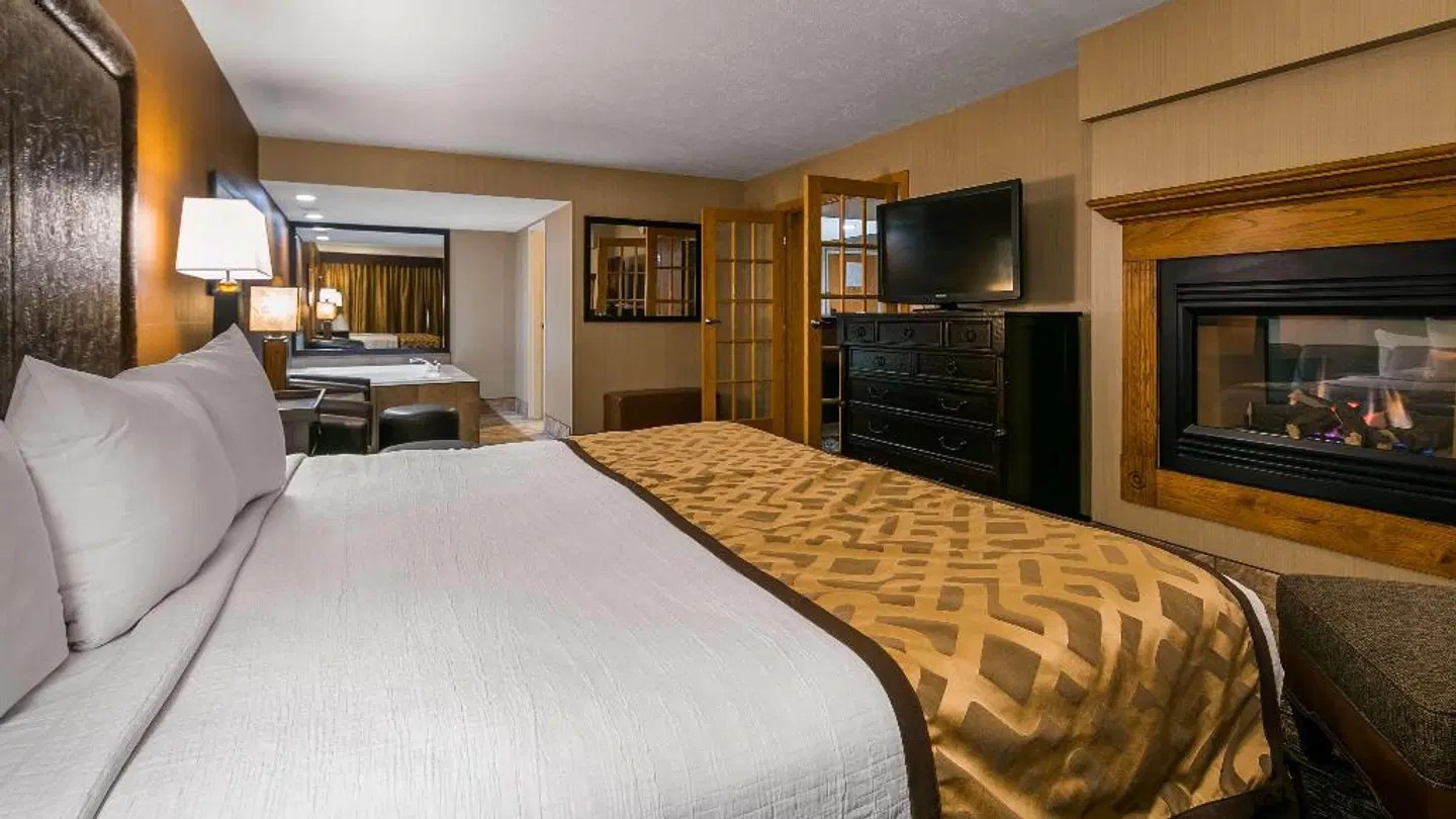 Best Western Ramkota Hotel ROOM_EXAMPLE