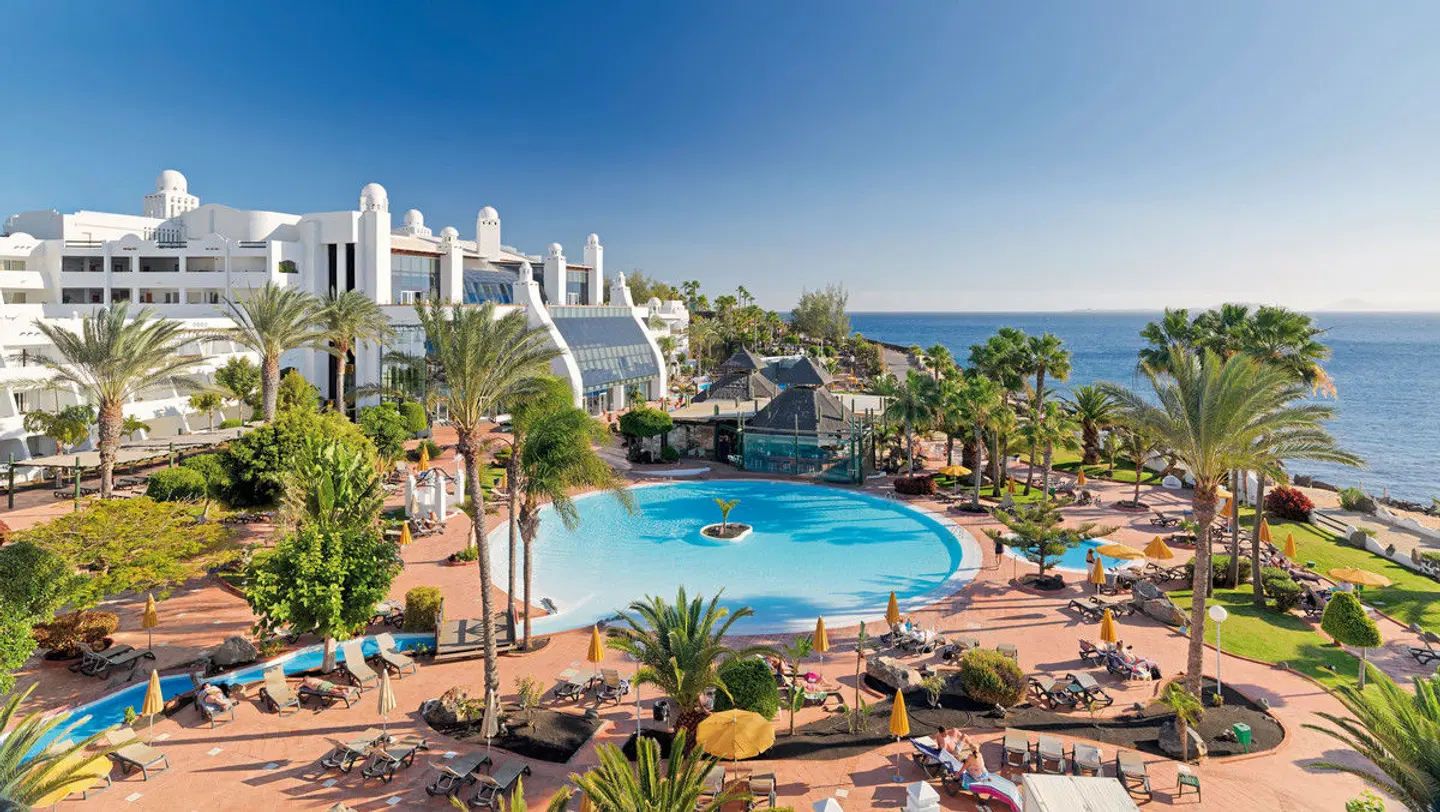 H10 Timanfaya Palace OUTDOOR_POOL