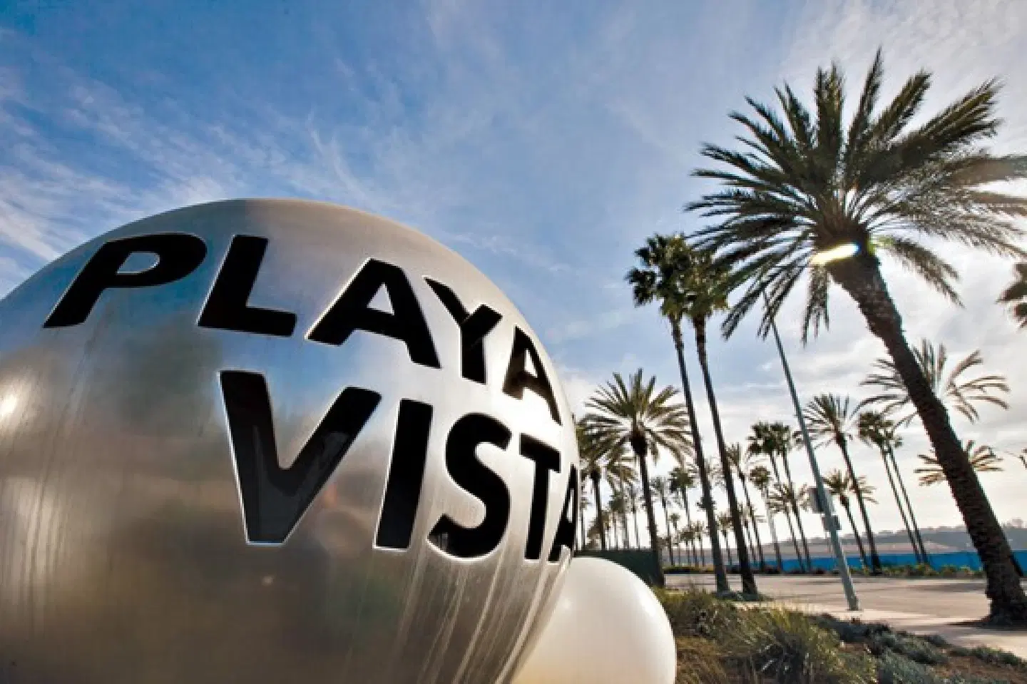 Holiday Inn Los Angeles International Airport EXTERIOR