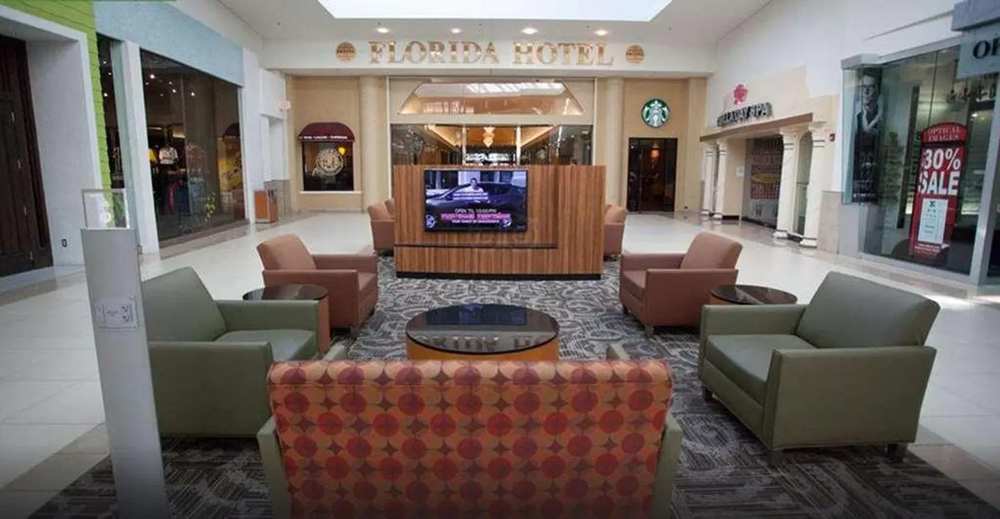 The Florida Hotel & Conference Center LOUNGE_LOBBY