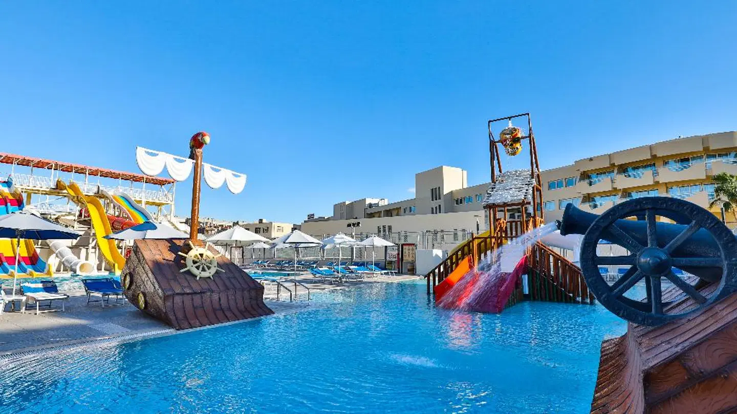 Amarina Abu Soma Resort & Aquapark OUTDOOR_POOL