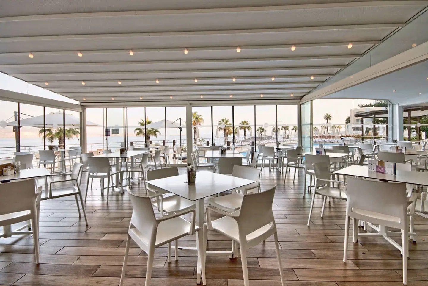 DoubleTree by Hilton Malta Restaurant