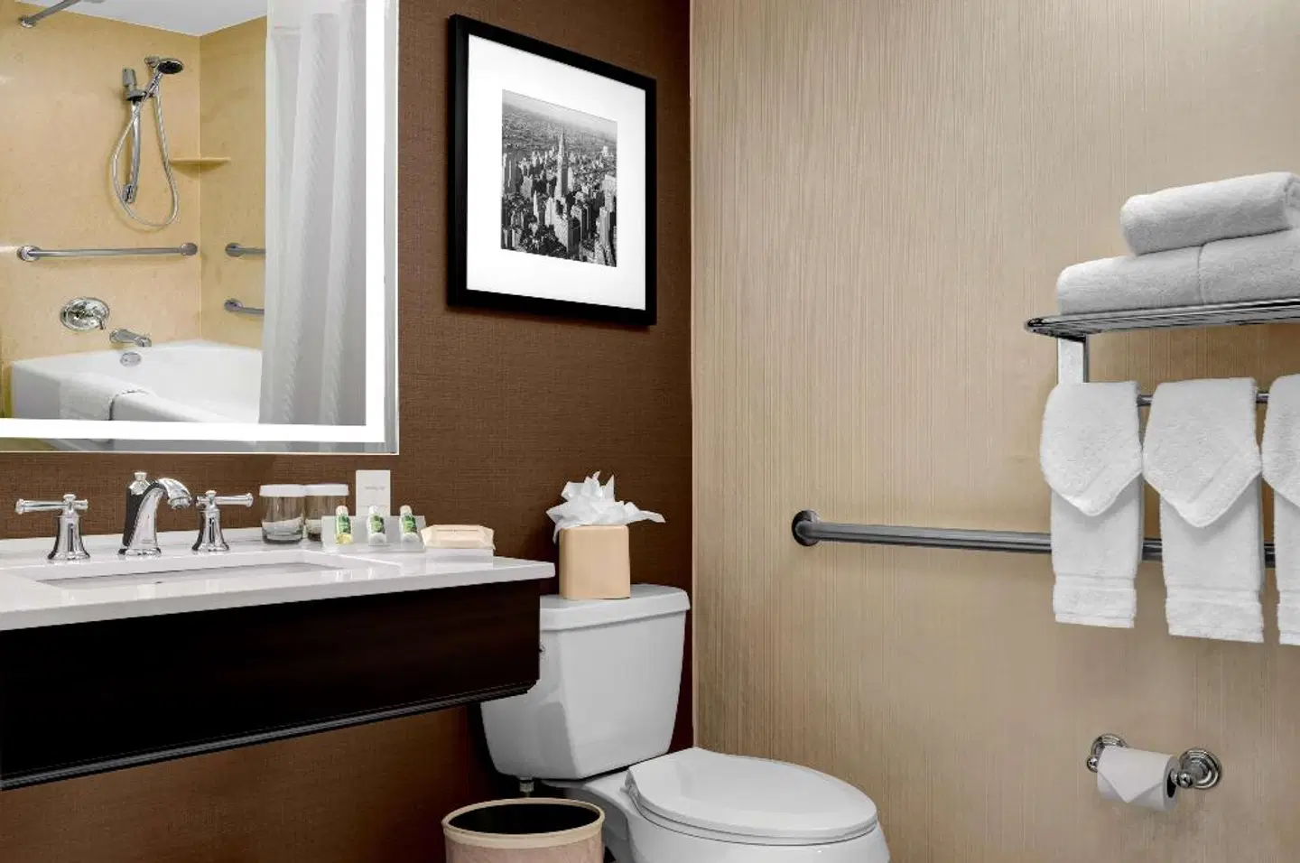 Hilton Garden Inn Times Square Badezimmer