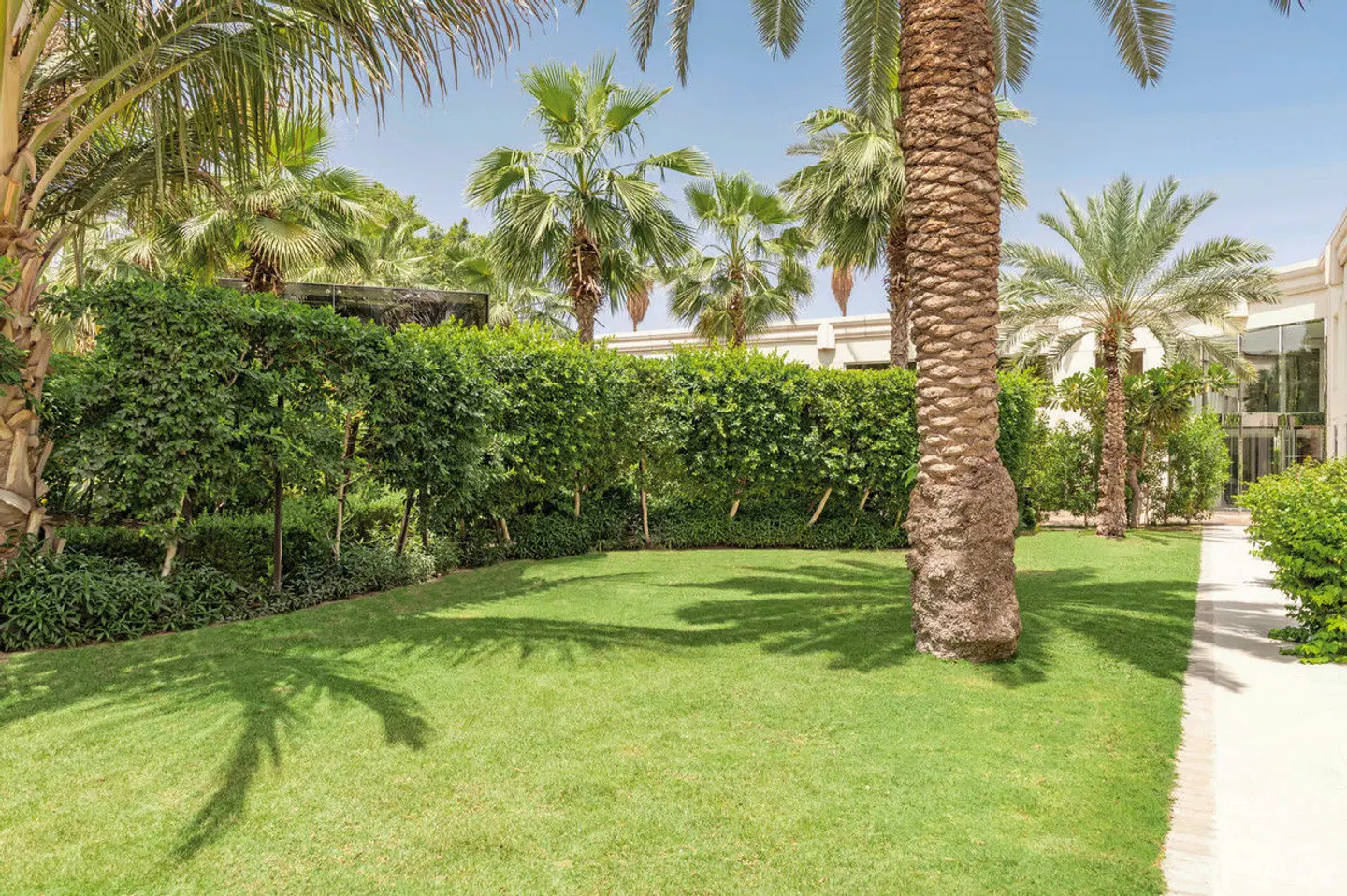 Le Méridien Dubai Hotel & Conference Centre Garten