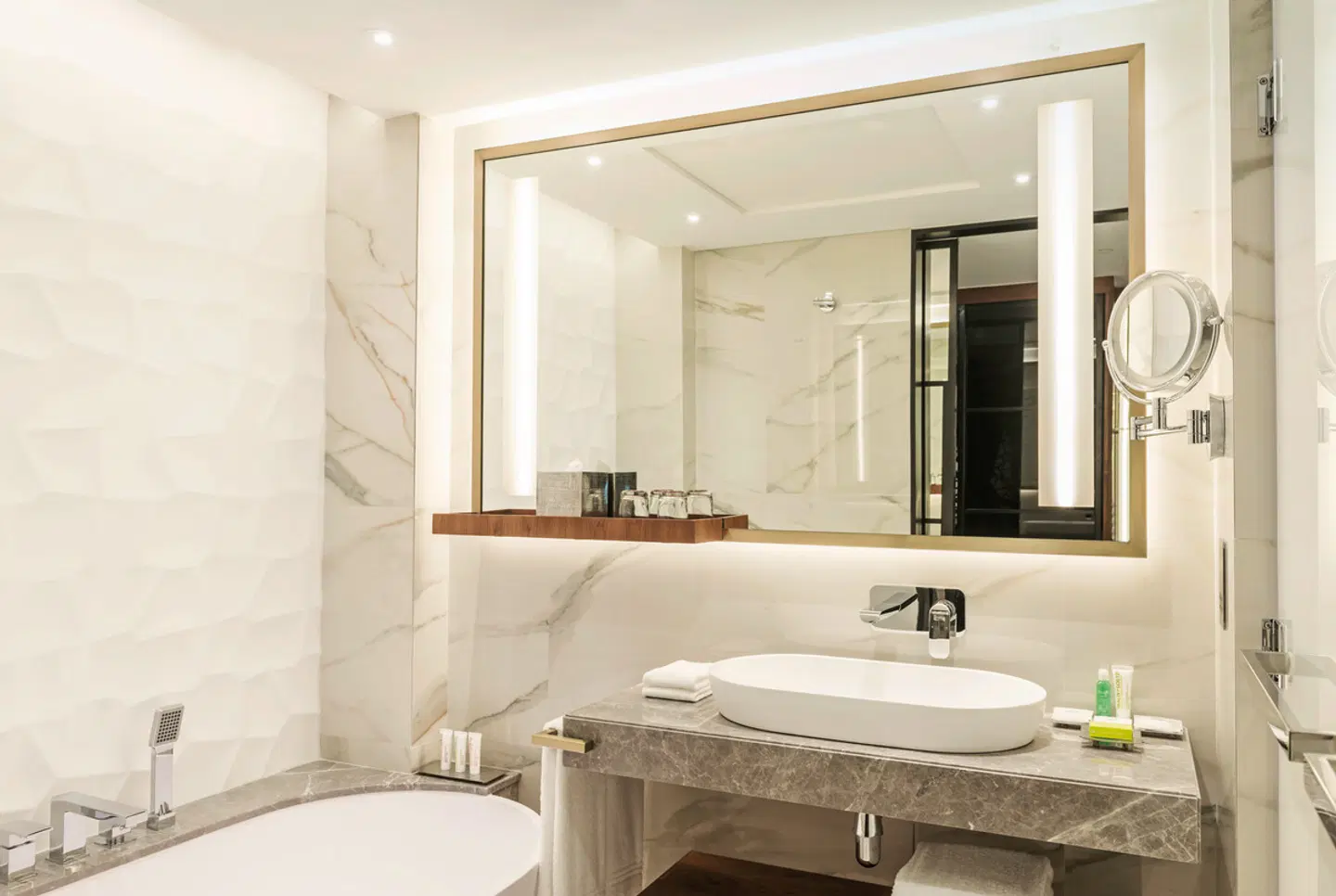 Le Méridien Dubai Hotel & Conference Centre Badezimmer