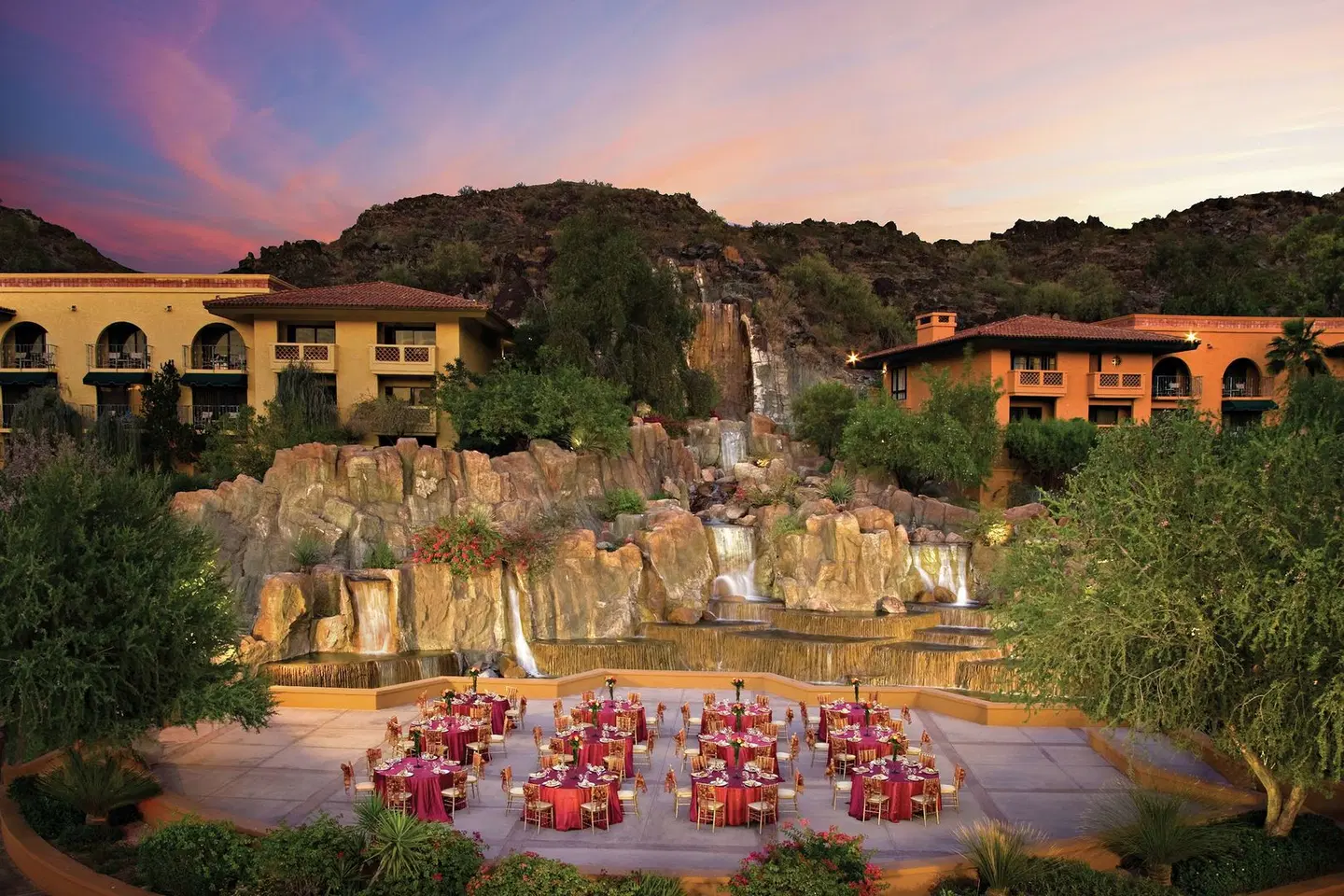Hilton Phoenix Tapatio Cliffs Resort Terrasse