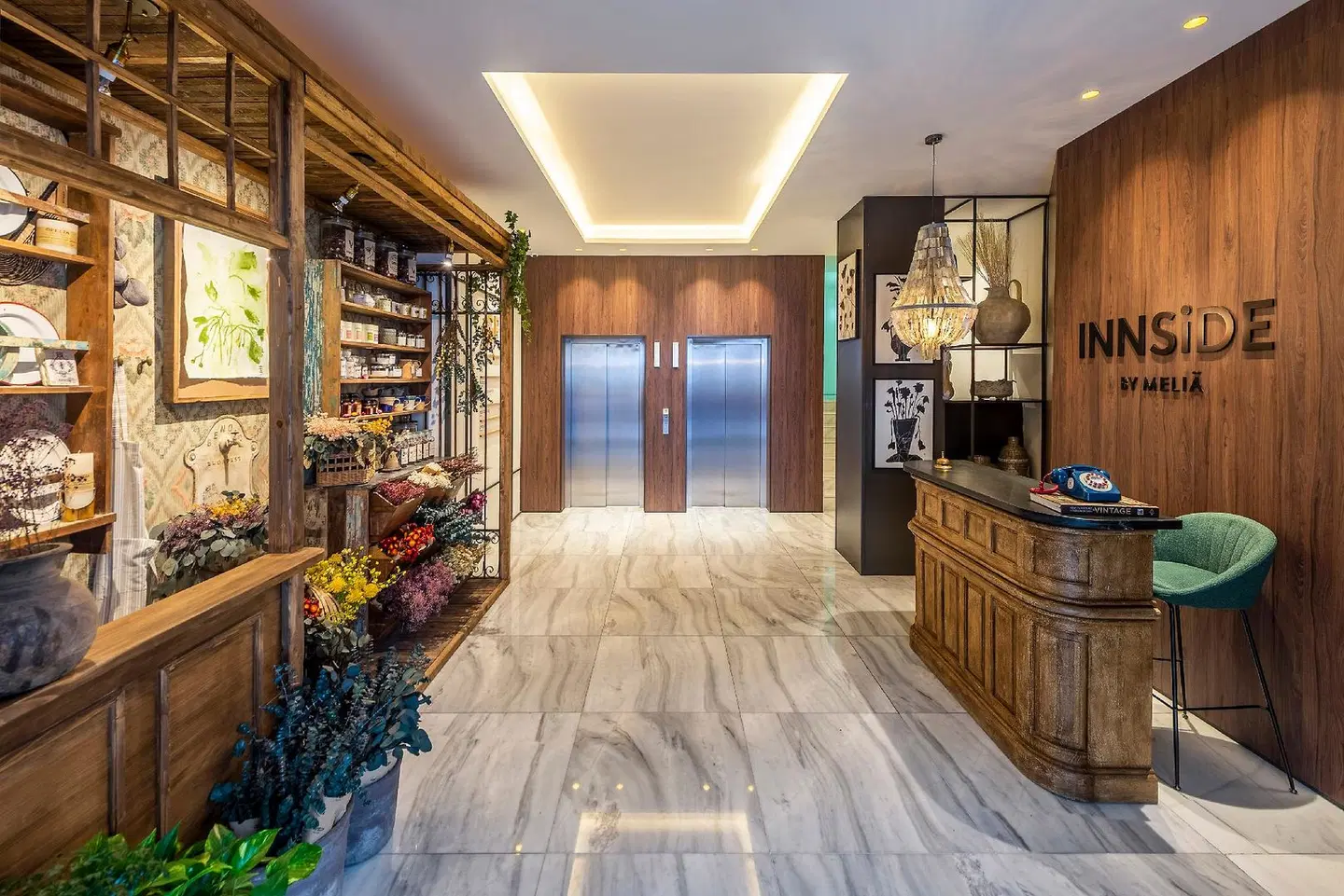 INNSiDE by Melia Madrid Gran Vía LOUNGE_LOBBY