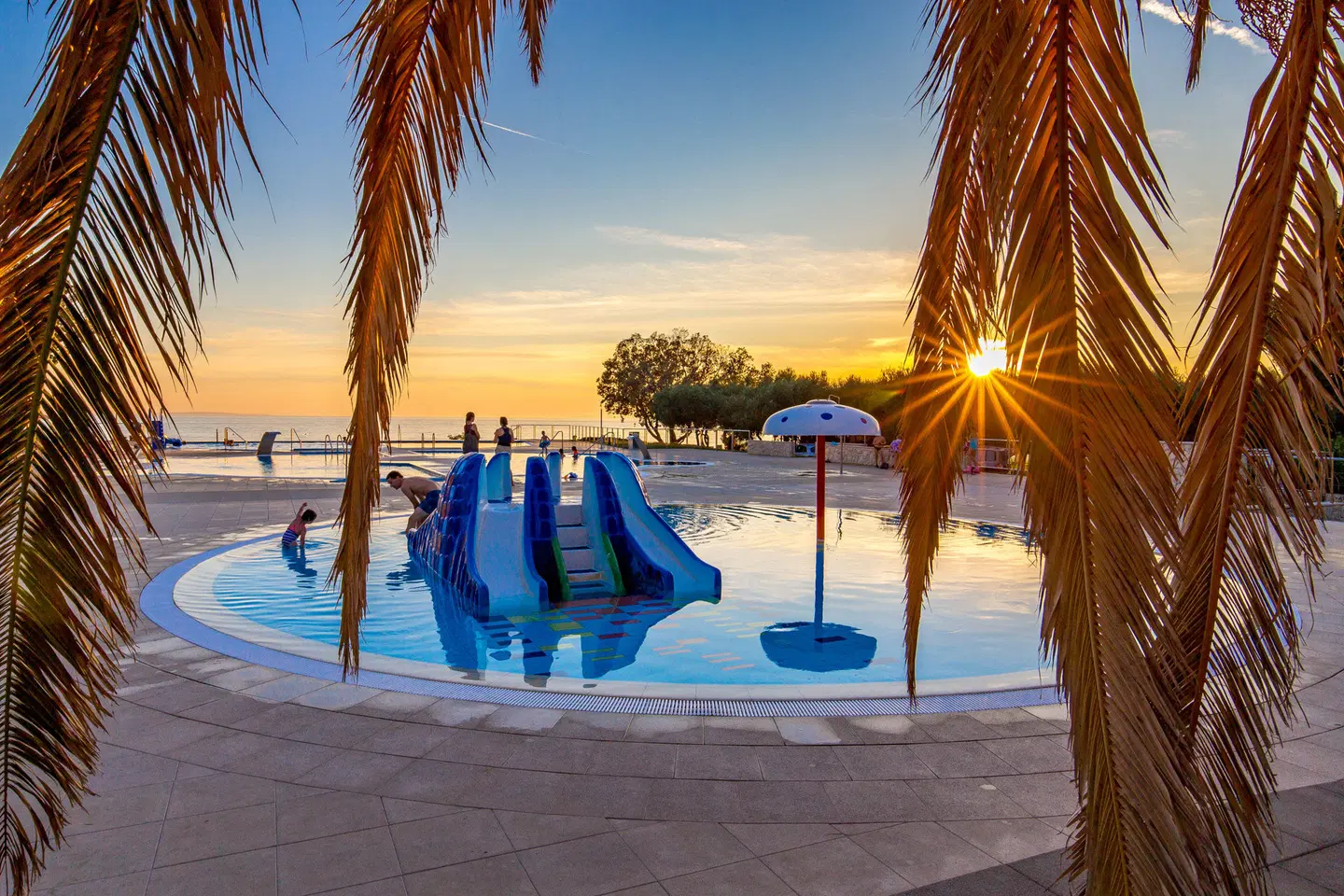 Camping Strako OUTDOOR_POOL