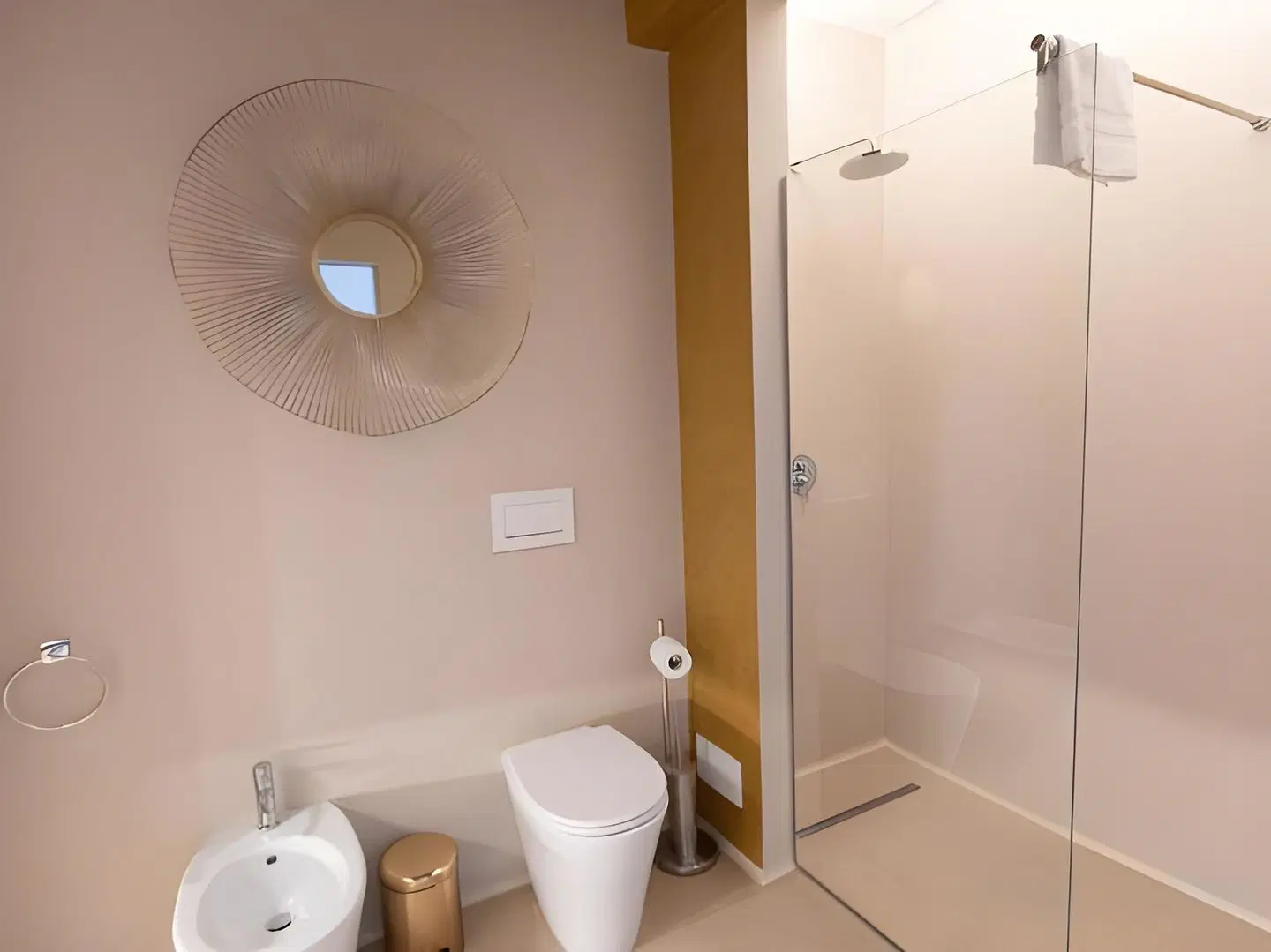 Domus 21 Luxury Suites Badezimmer