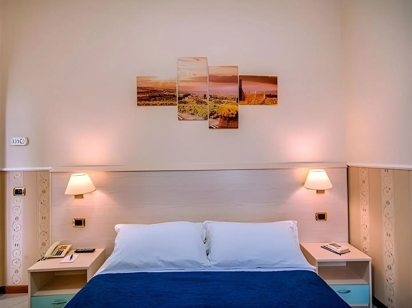 Hotel Ottaviano Augusto ROOM_EXAMPLE