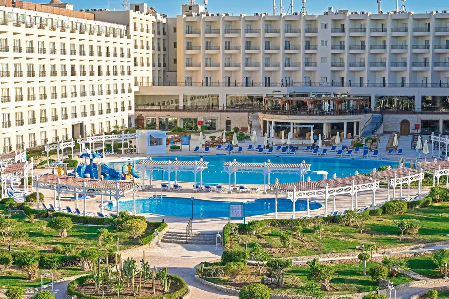 SUNRISE Le Jardin Aqua Park Resort EXTERIOR