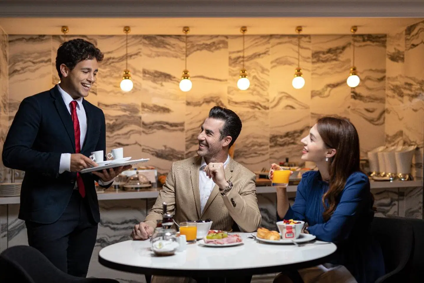 La Clef Champs-Élysées Paris Restaurant