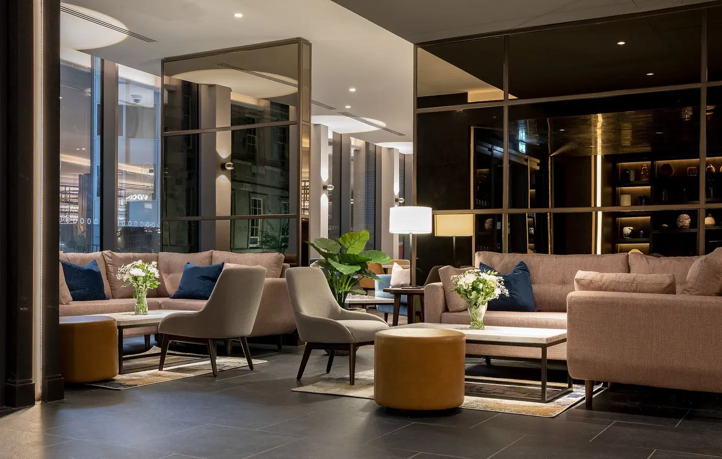 Voco Edinburgh - Haymarket LOUNGE_LOBBY