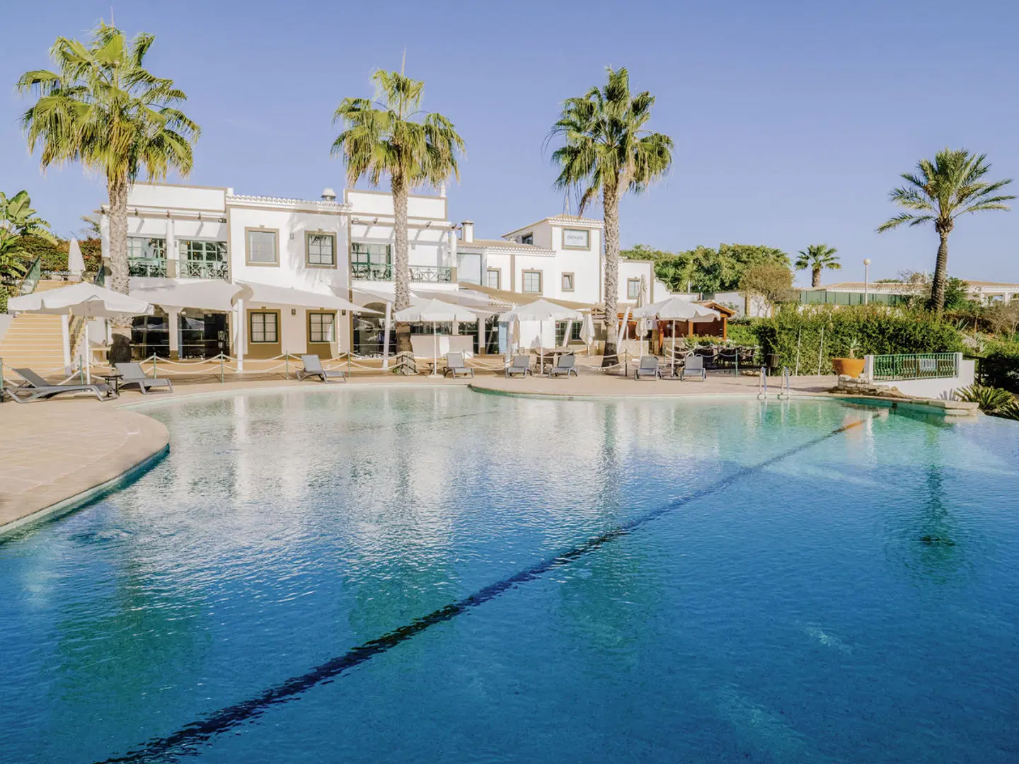 Vale d'El Rei Hotel & Villas OUTDOOR_POOL