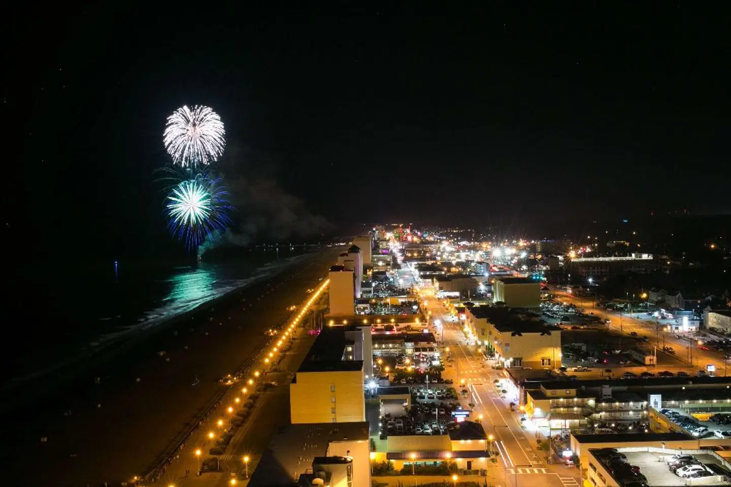 Hilton Virginia Beach Oceanfront EXTERIOR