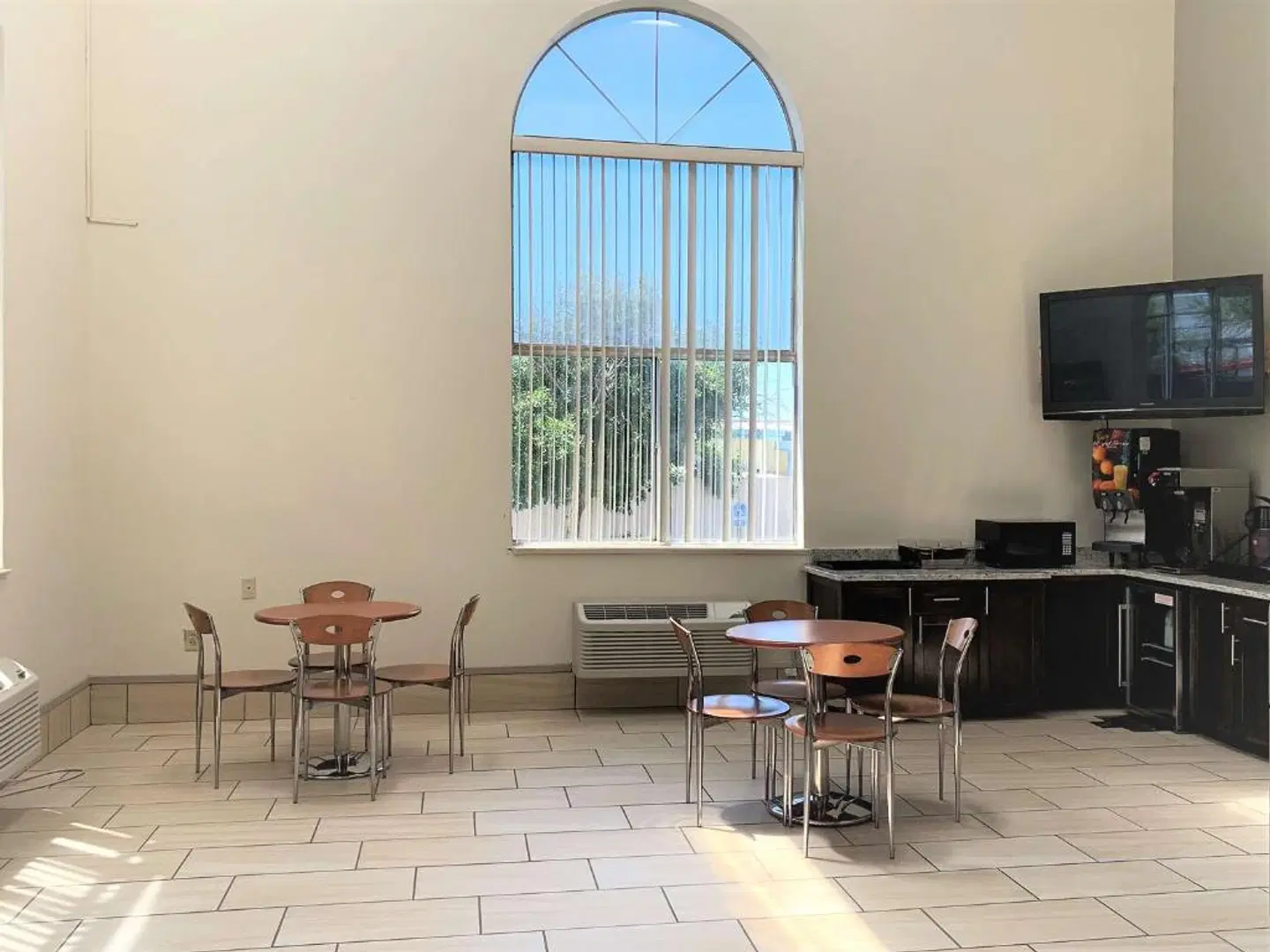 SureStay Hotel By Best Western Albuquerque Midtown ROOM_EXAMPLE