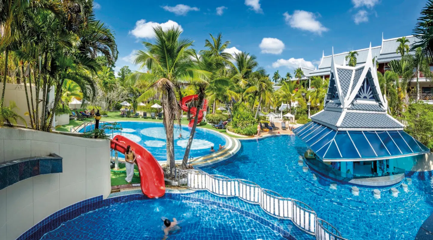 Chada Thai Village Resort OUTDOOR_POOL