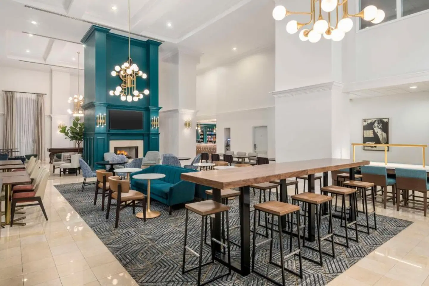 Homewood Suites by Hilton New Orleans Bar