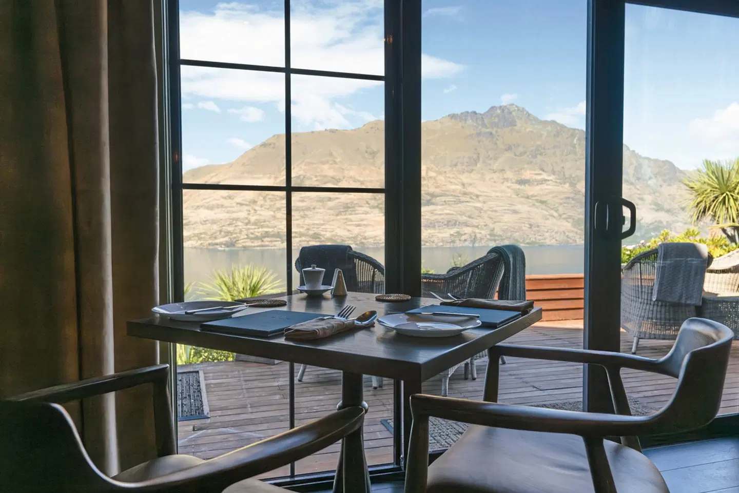 Azur Lodge Restaurant