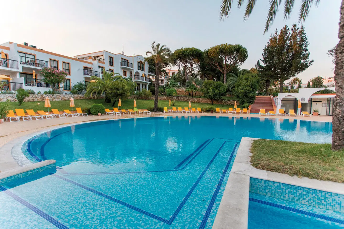 Alfagar Village OUTDOOR_POOL