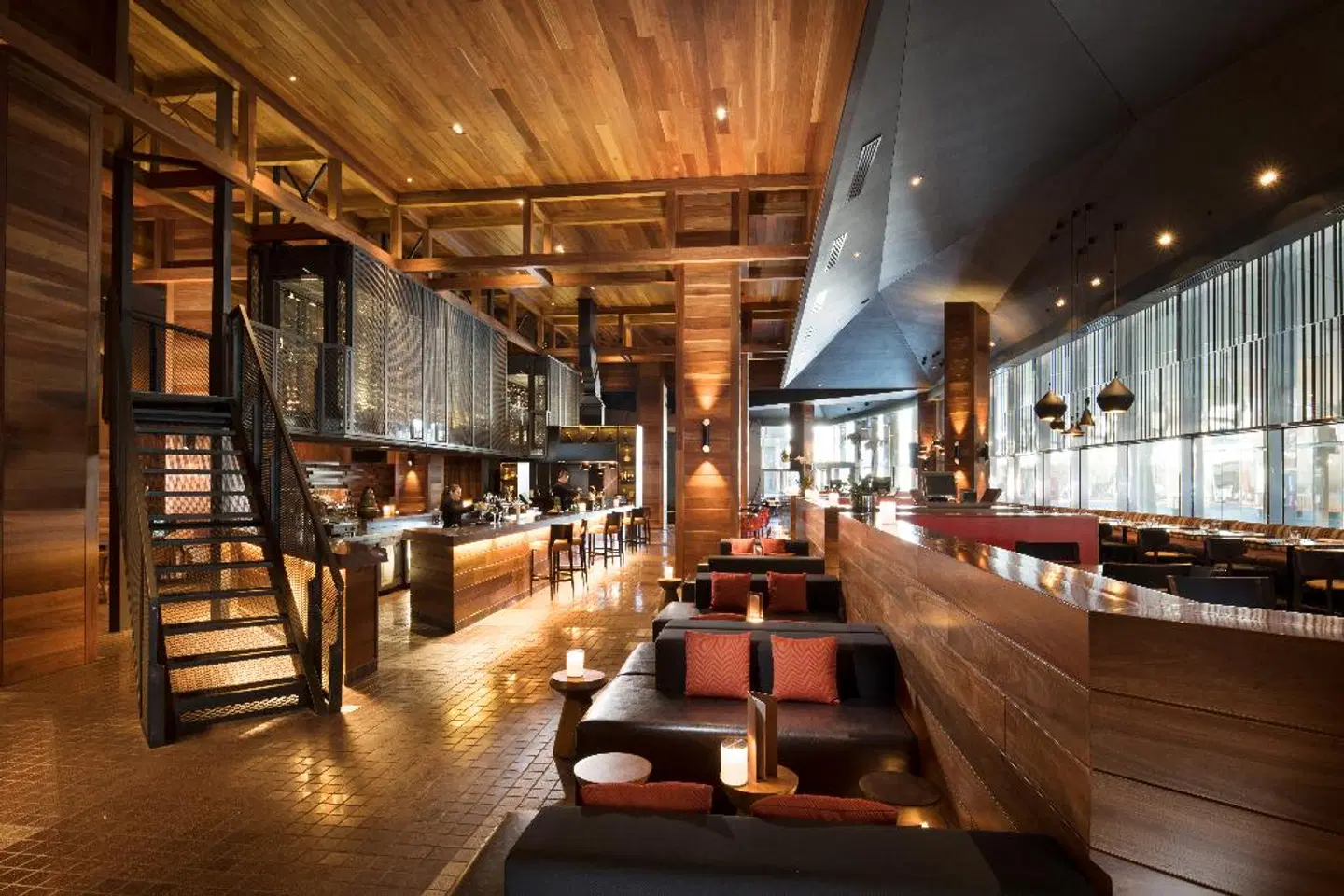 Pan Pacific Melbourne Bar