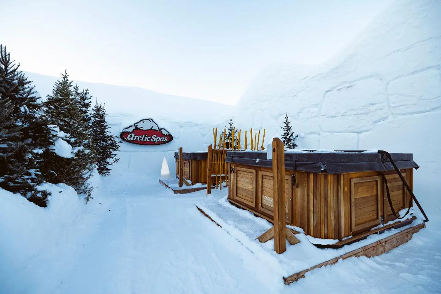 Hotel de Glace OUTDOOR_POOL