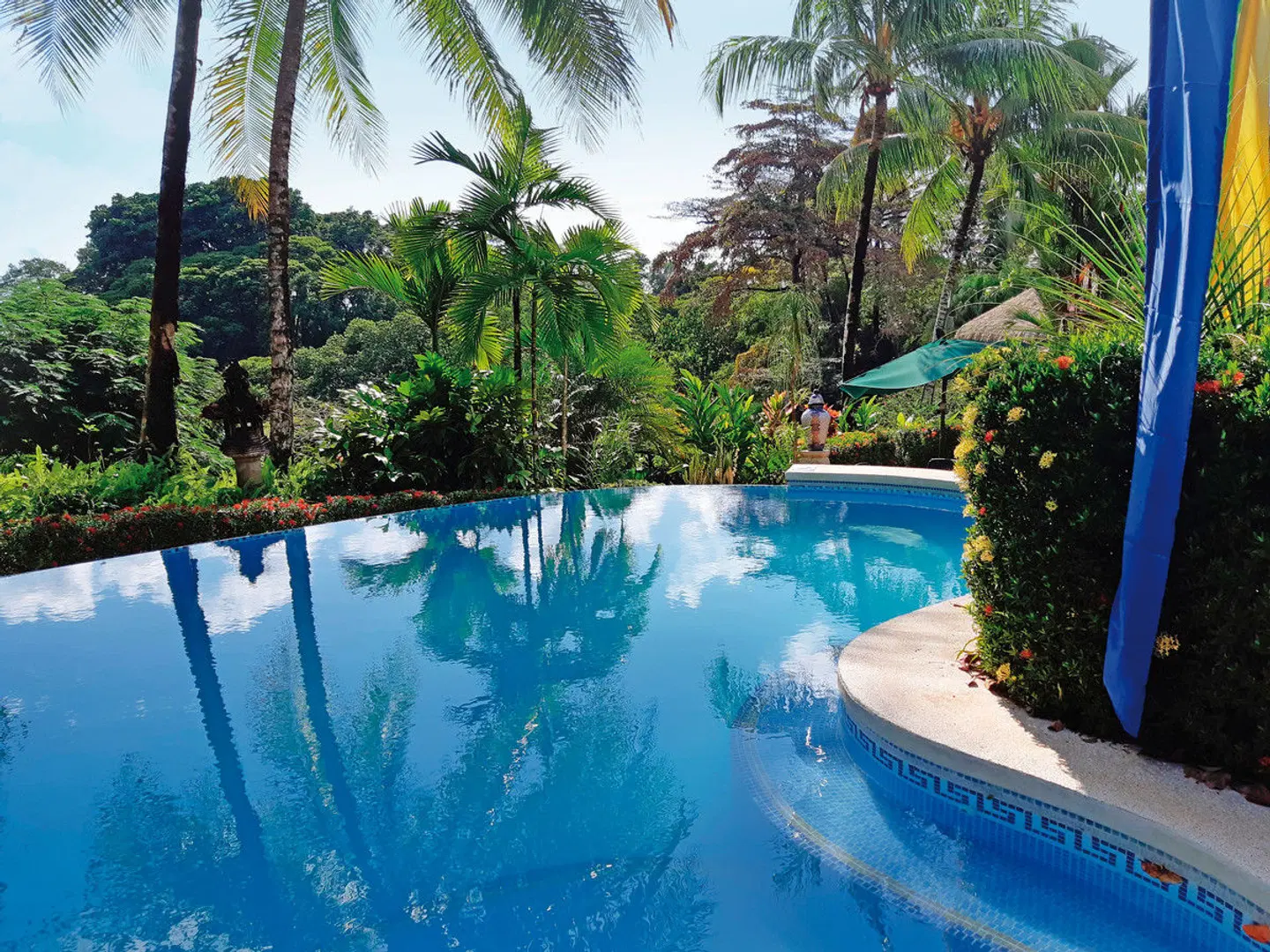 Cuna del Angel OUTDOOR_POOL