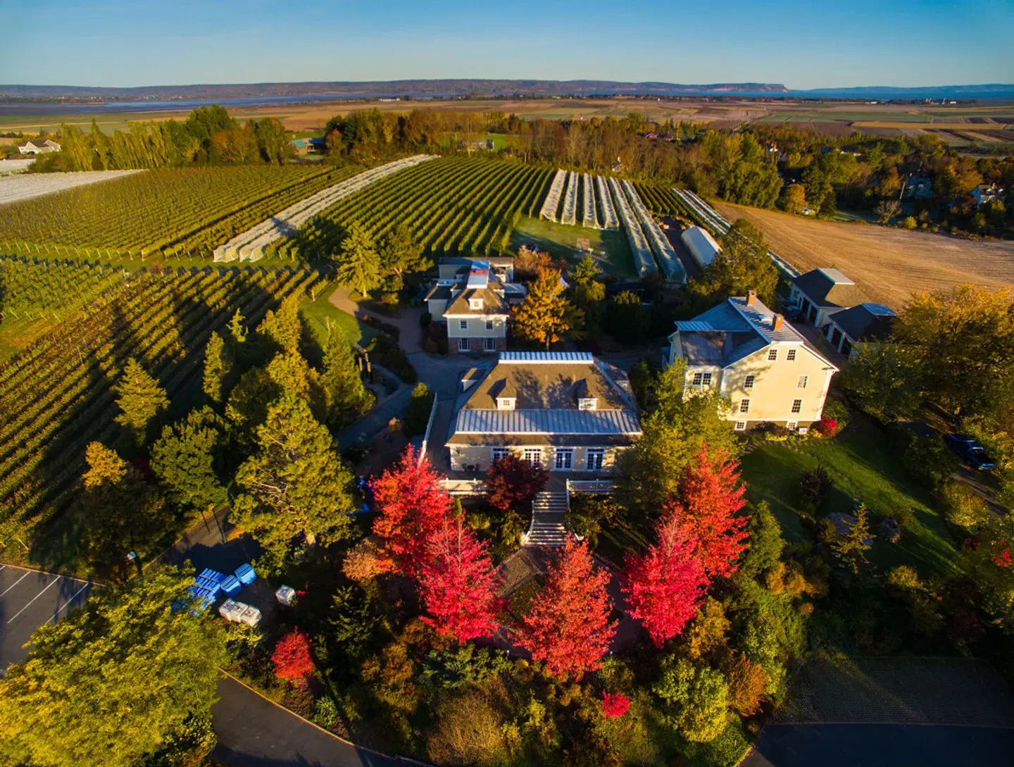 The Inn at Grand Pre Winery EXTERIOR