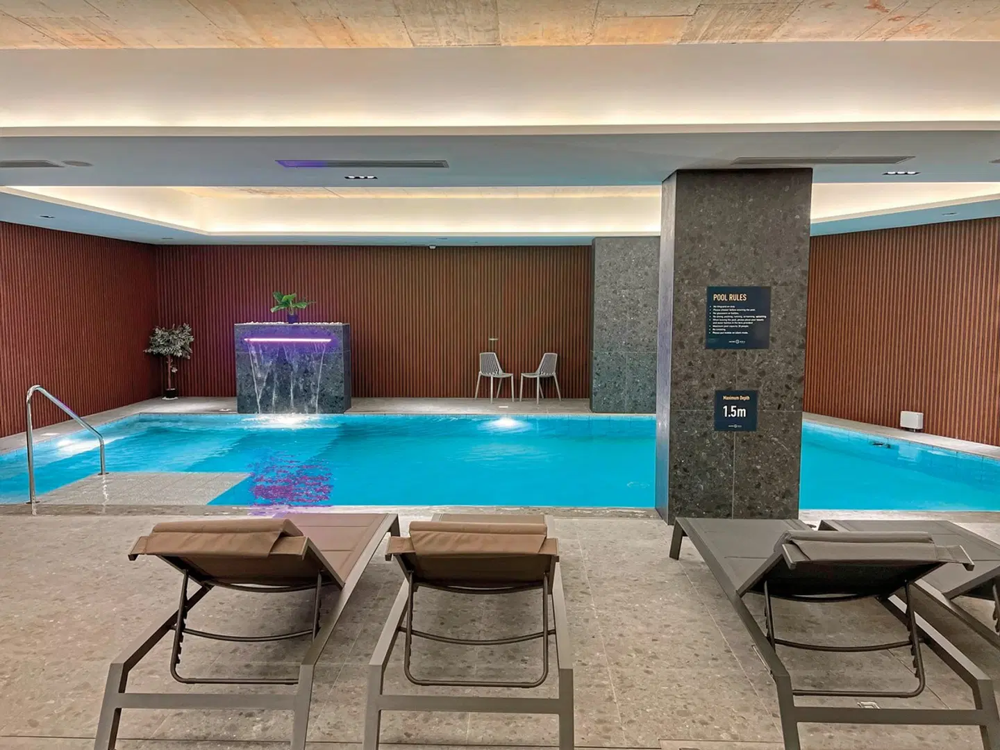 Grands Suites Hotel Residences & Spa Hallenbad