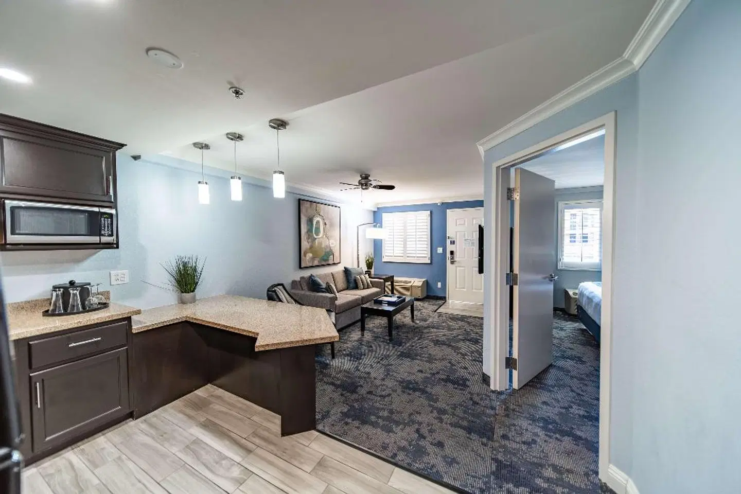 Hawthorn Suites Manhattan Beach HEALTH_BEAUTY