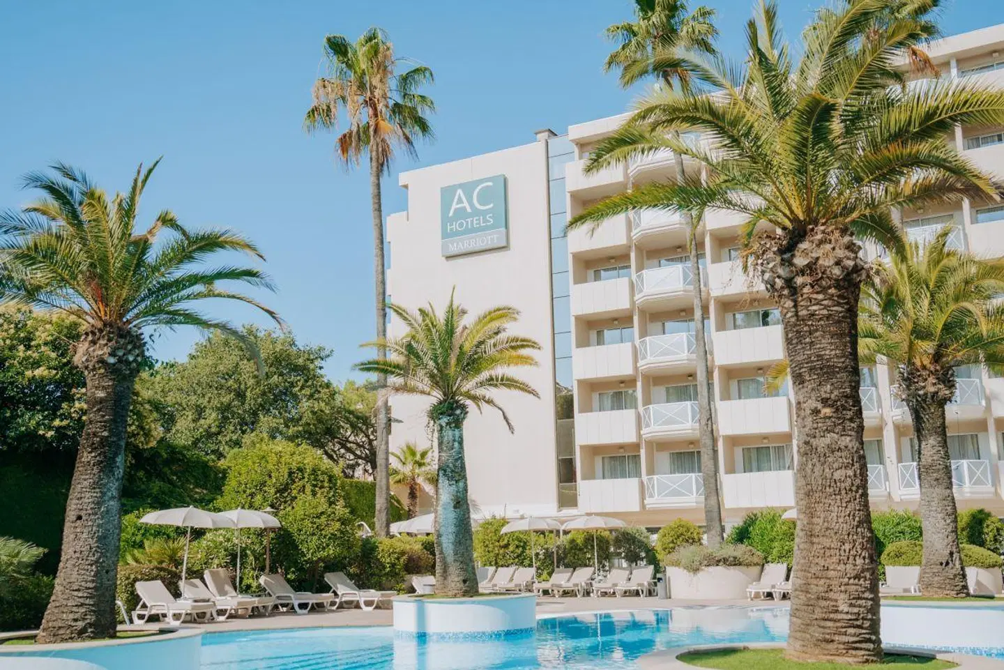 AC Hotel by Marriott Ambassadeur Antibes- Juan les Pins OUTDOOR_POOL
