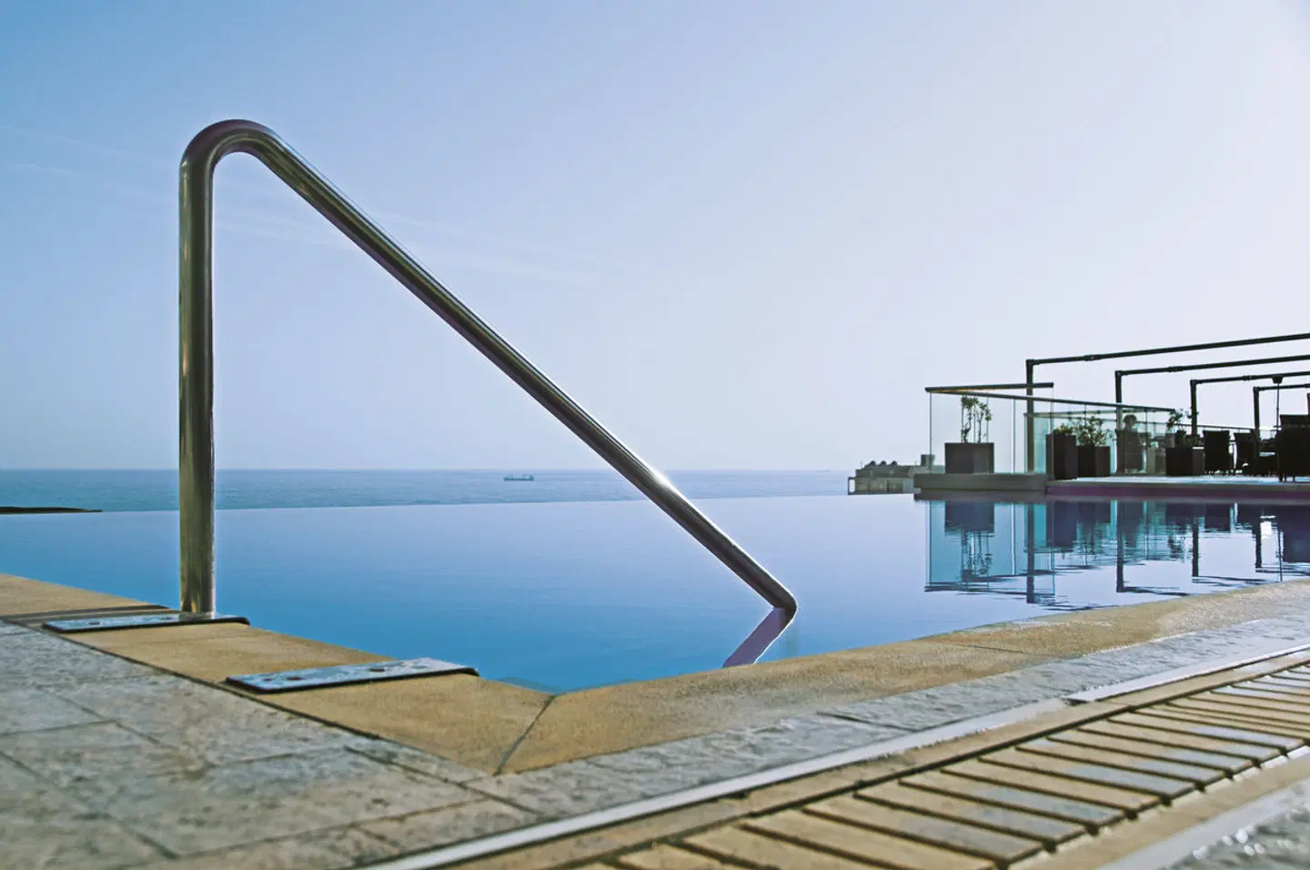 AX The Palace OUTDOOR_POOL