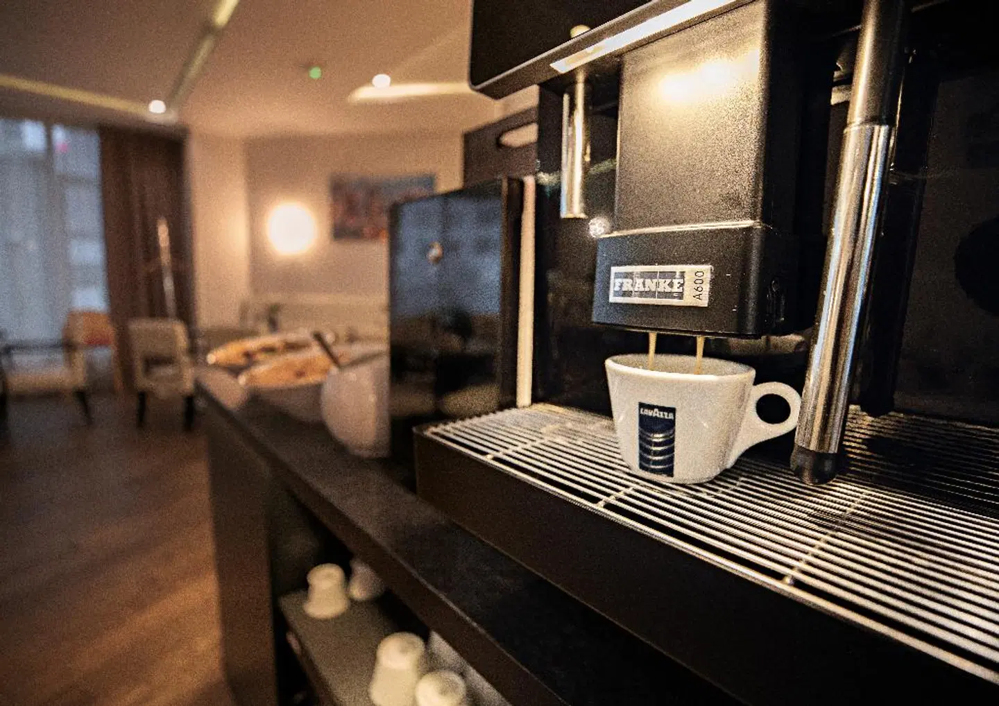 Skyline HEALTH_BEAUTY