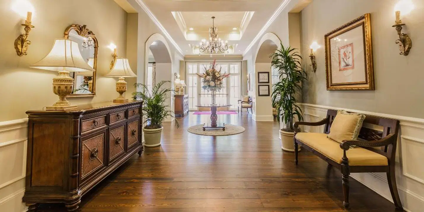 Hampton Inn & Suites Savannah Historic District LOUNGE_LOBBY