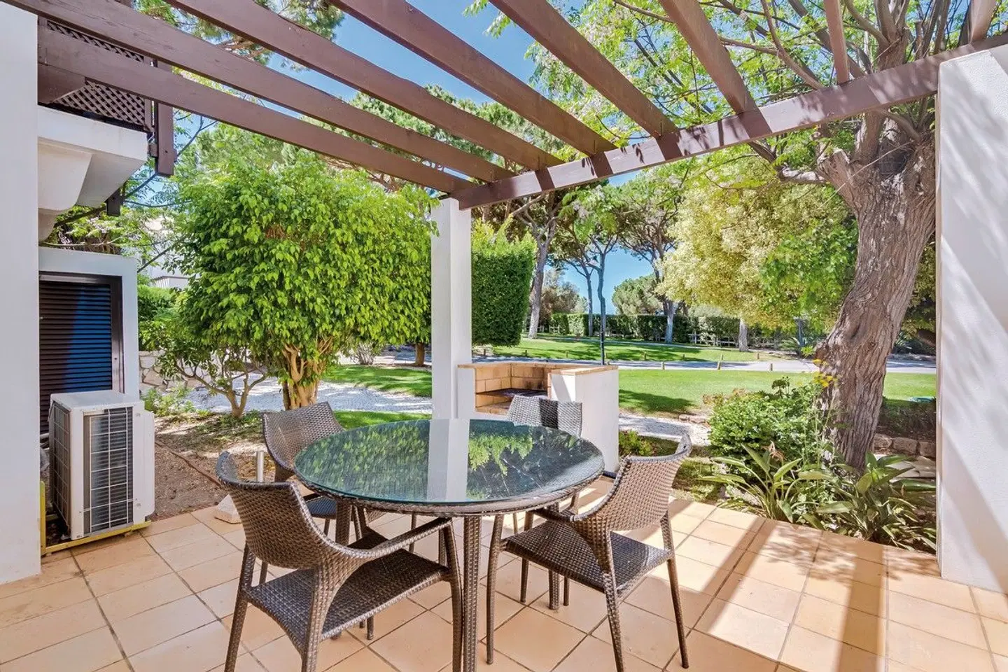 Pine Cliffs Gardens Terrasse