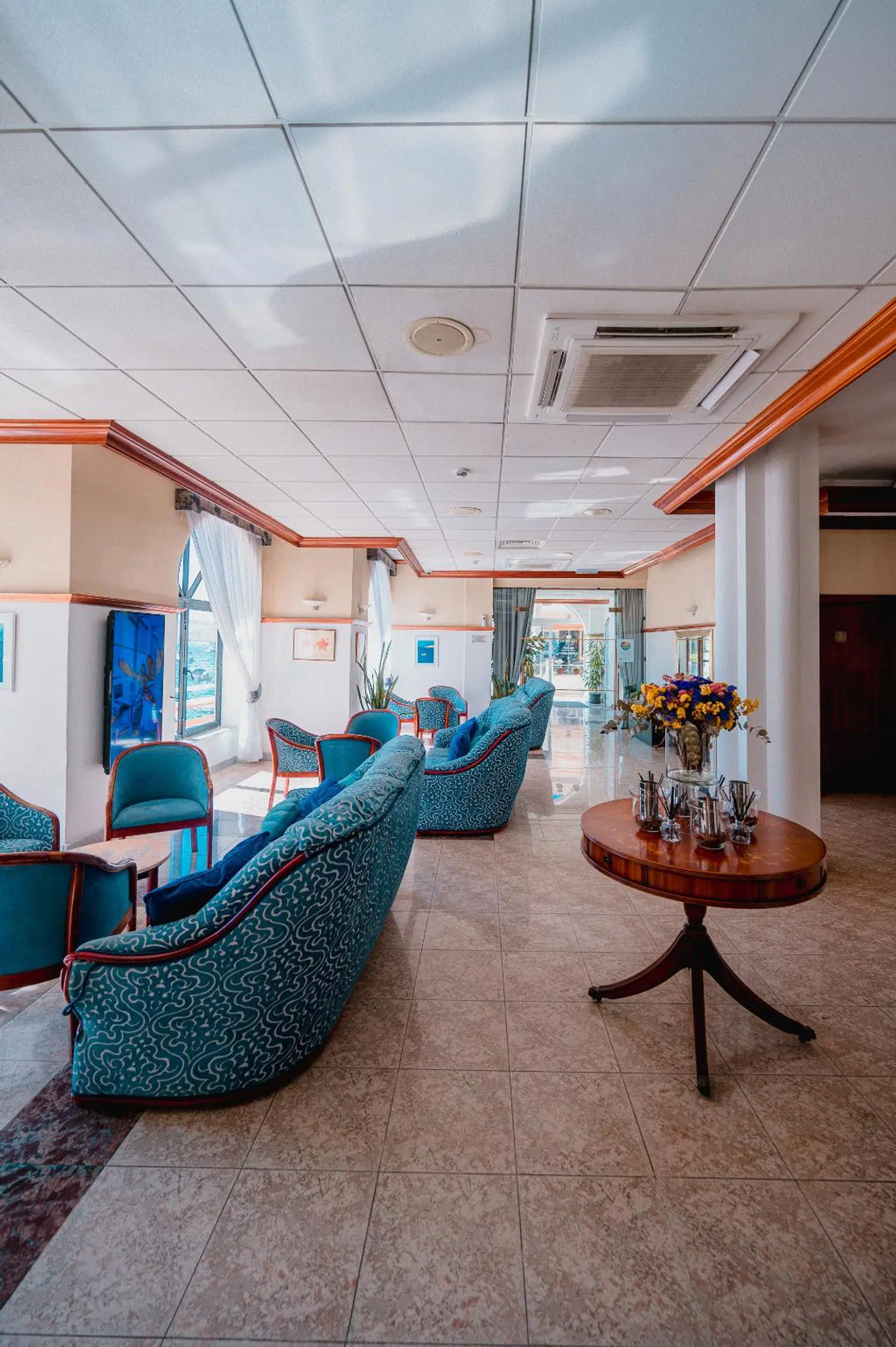 Gillieru Harbour Hotel LOUNGE_LOBBY