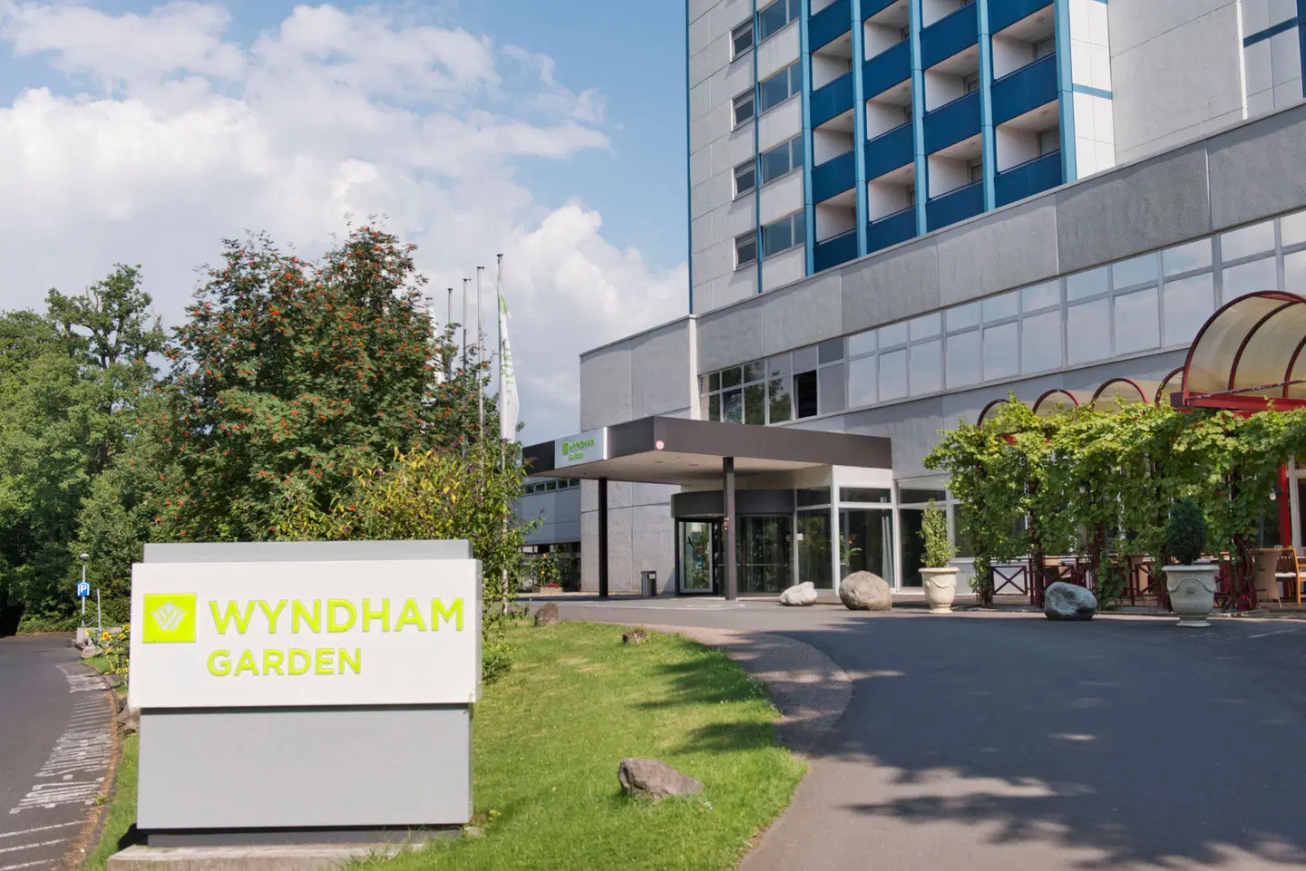 Wyndham Garden Koblenz EXTERIOR
