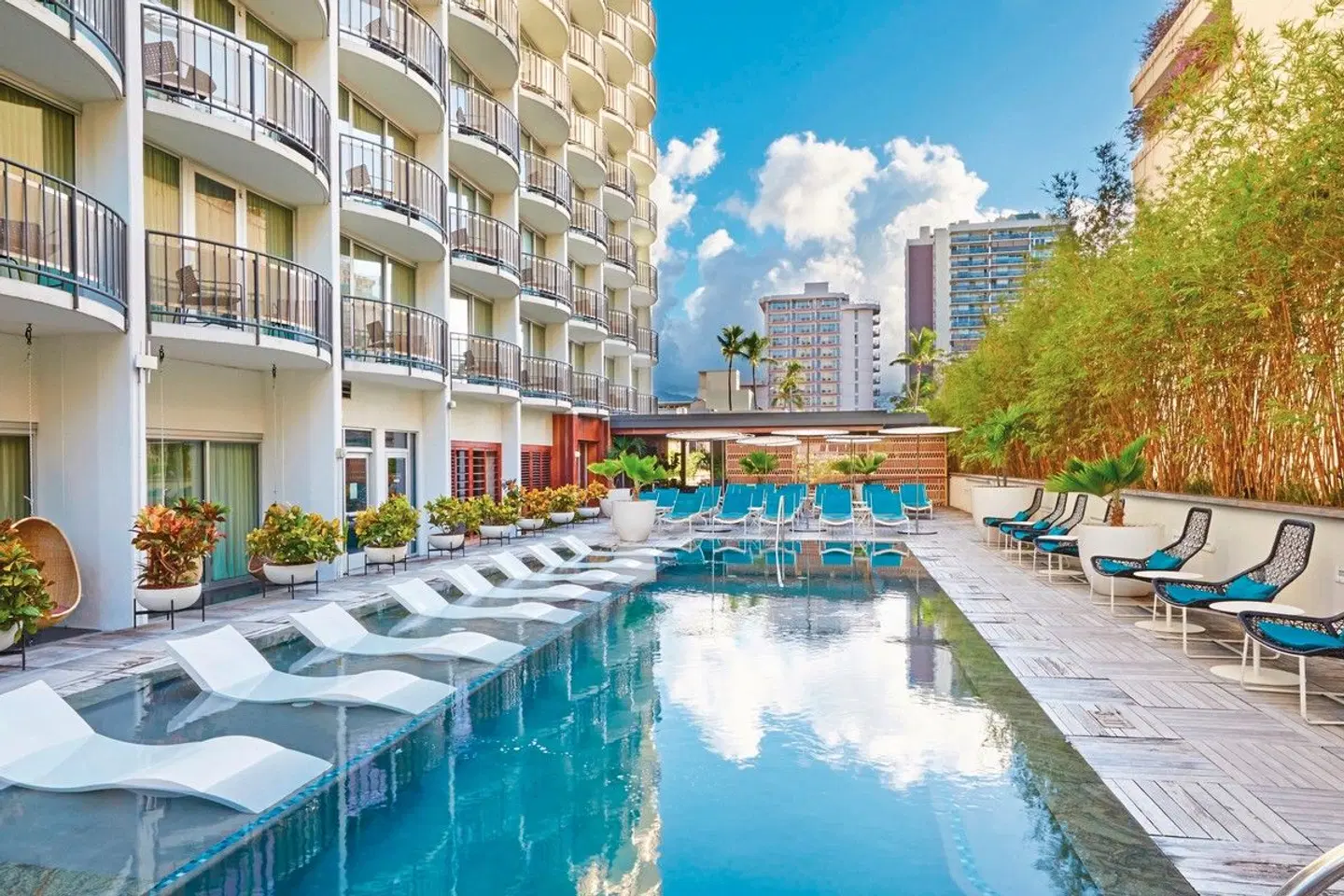 The Laylow, Autograph Collection OUTDOOR_POOL