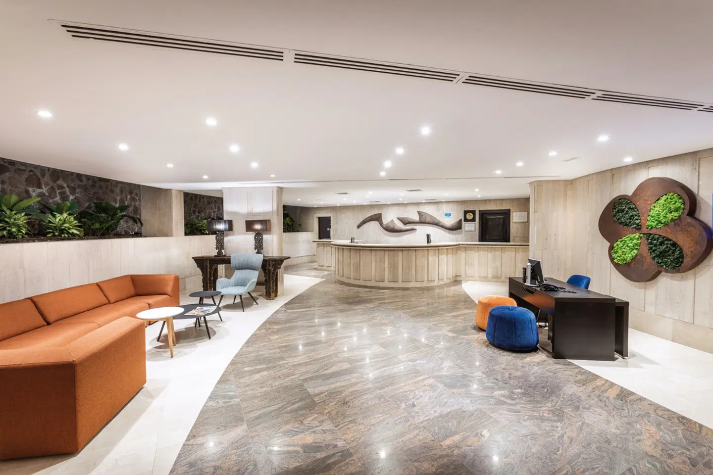 Sol Barbacan SPORTS_AND_LEISURE