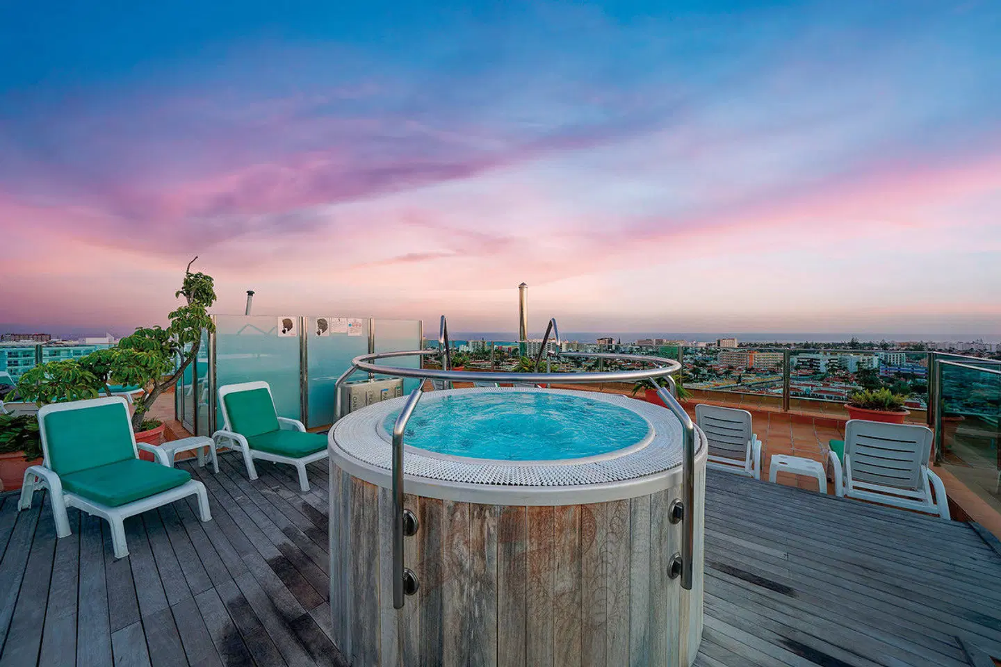 Bull Eugenia Victoria & Spa OUTDOOR_POOL