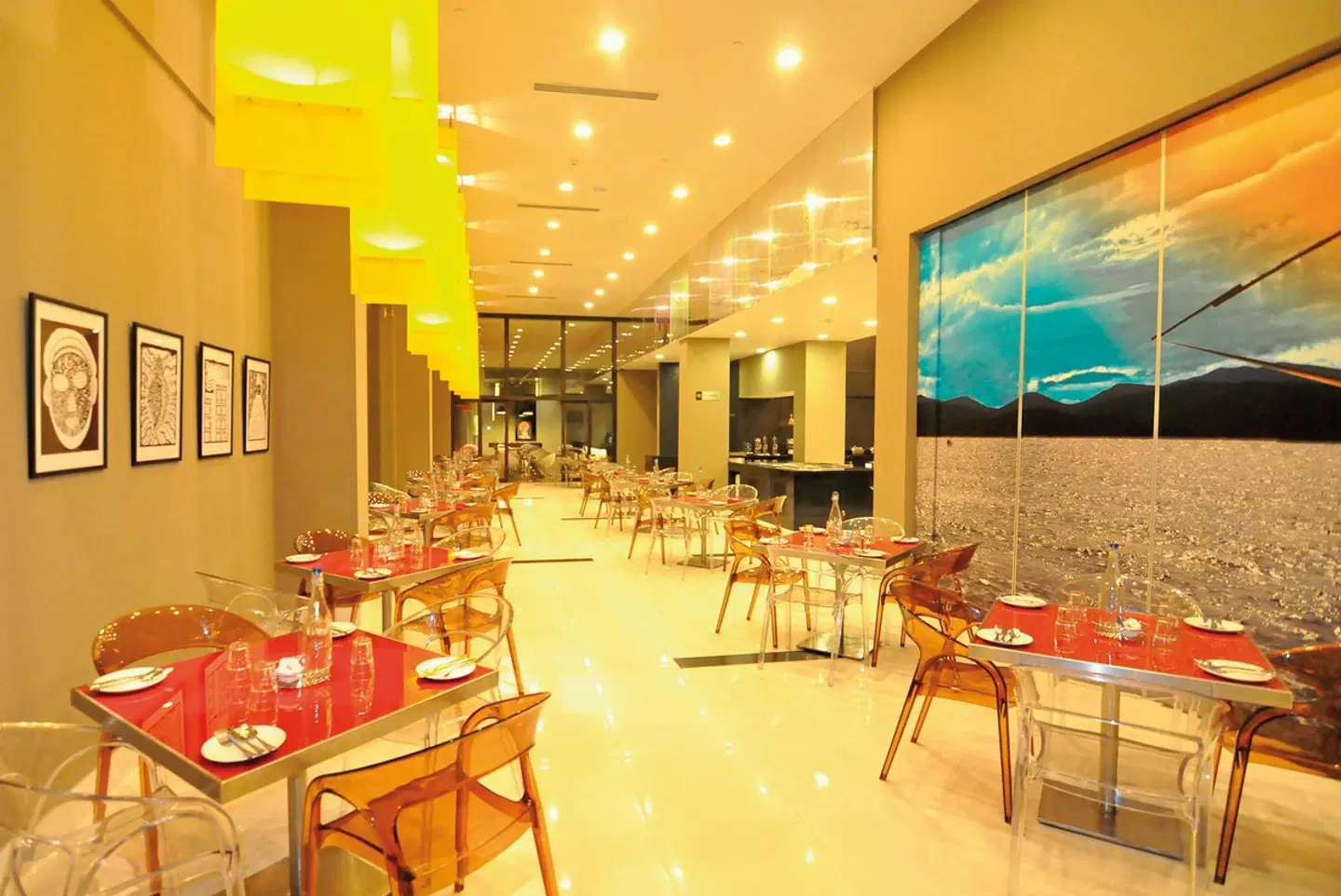 Keys Select Kochi - By Lemon Tree Hotels Restaurant
