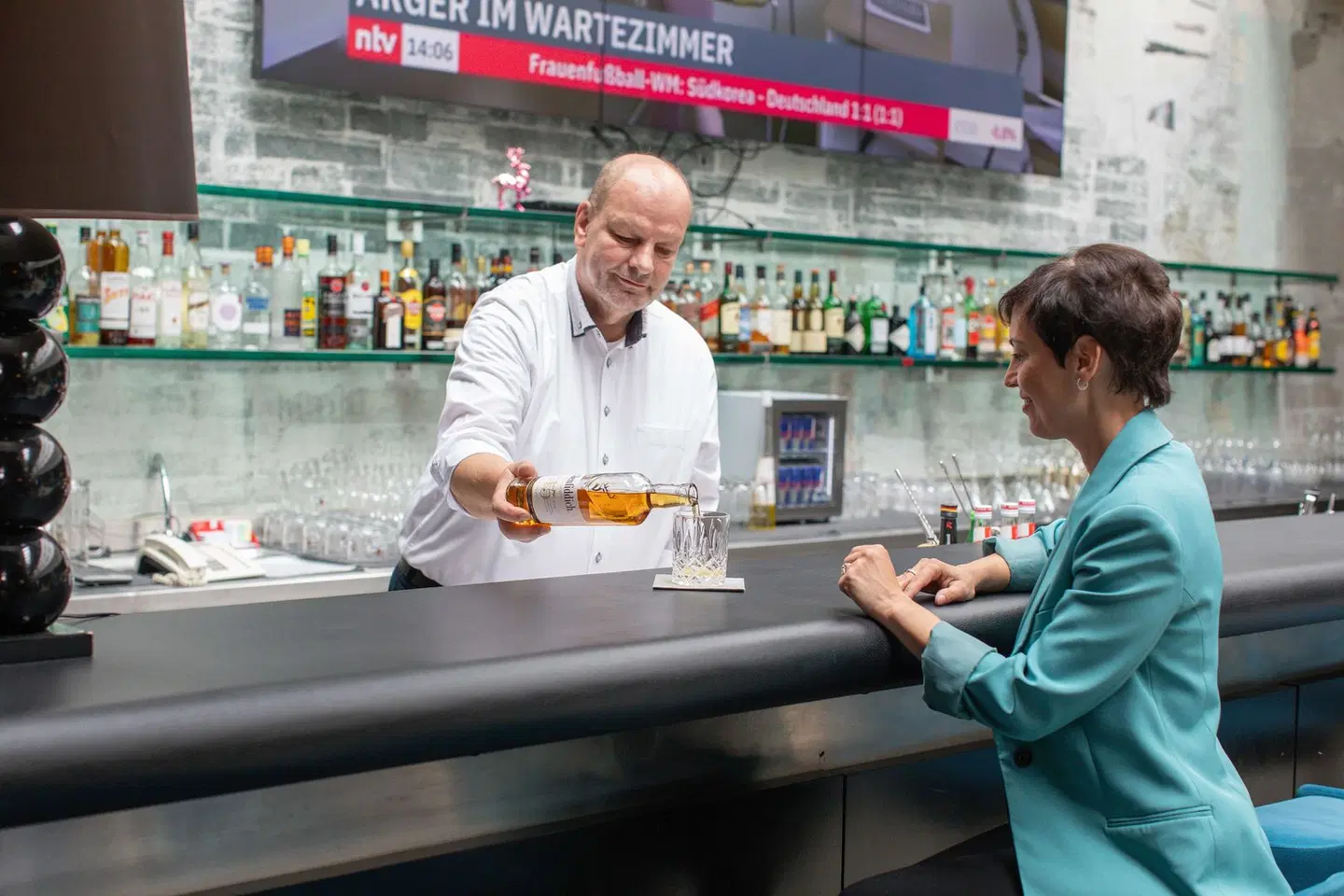 Holiday Inn Berlin - City West Bar