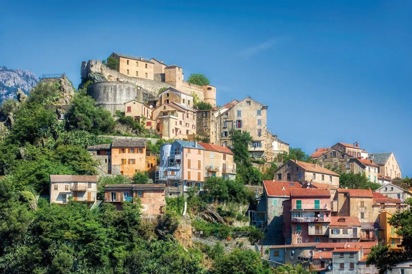 Korsika - ein Gebirge im Meer EXTERIOR