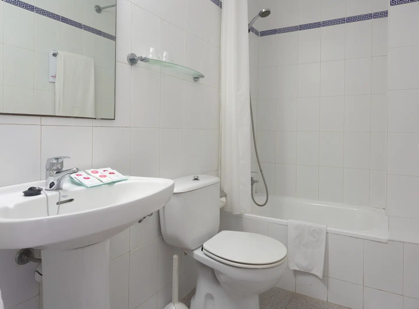 JS Horítzo Badezimmer