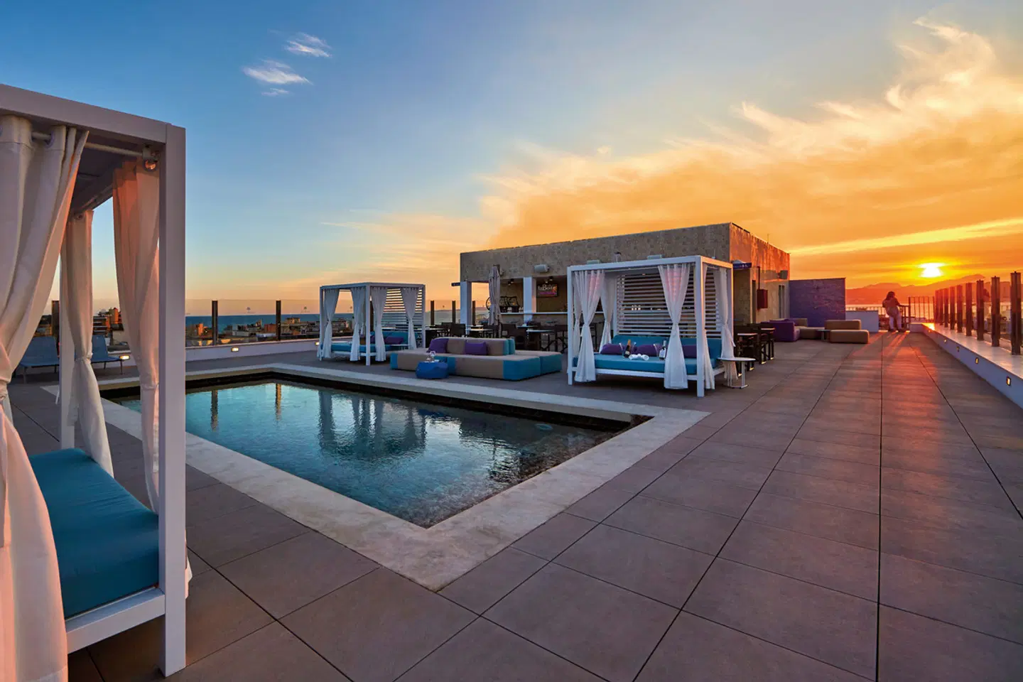 Indico Rock OUTDOOR_POOL