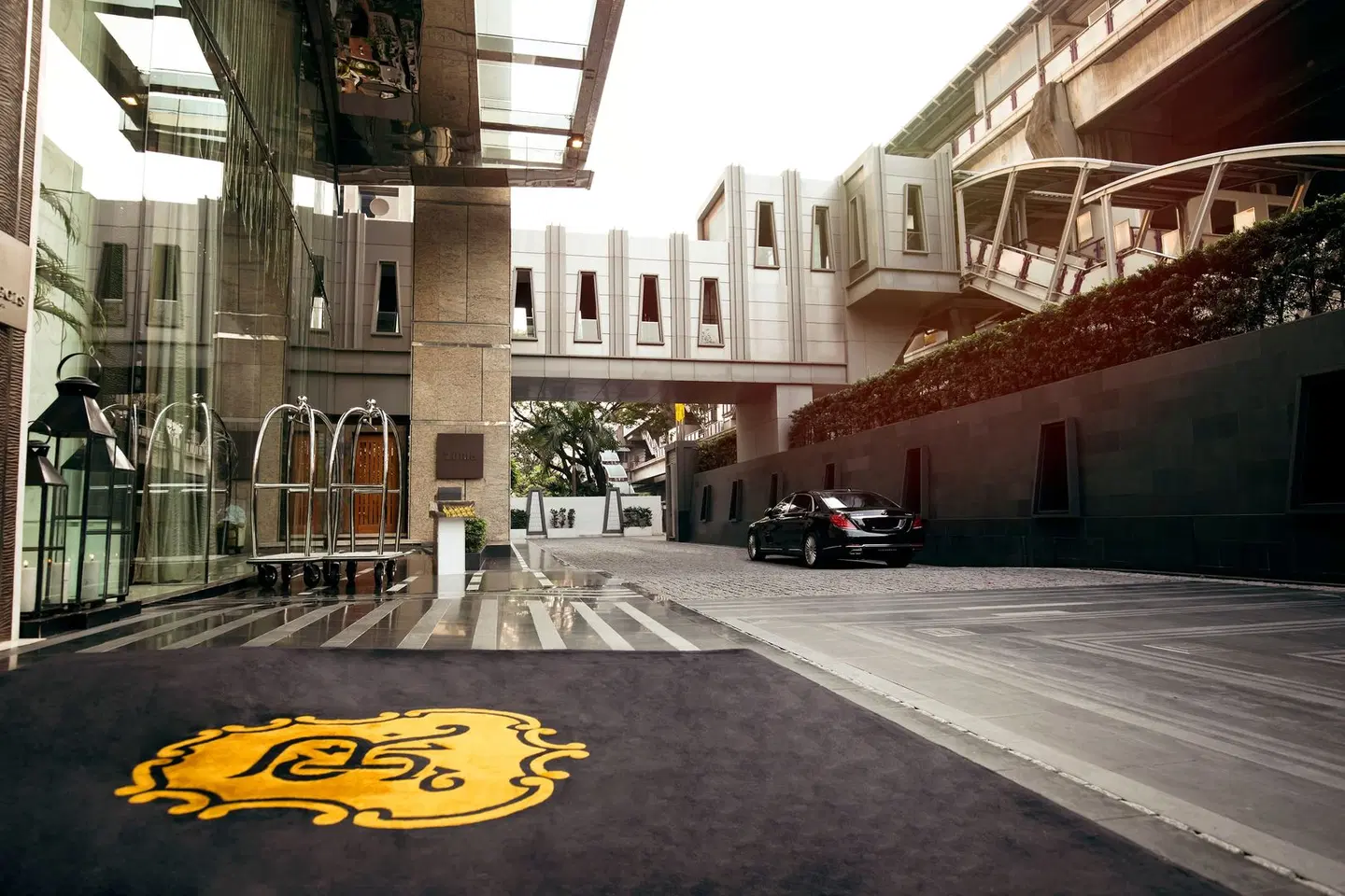 The St. Regis Bangkok EXTERIOR