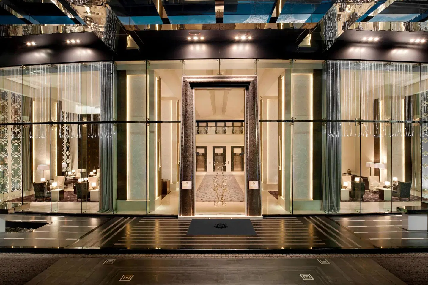 The St. Regis Bangkok LOUNGE_LOBBY