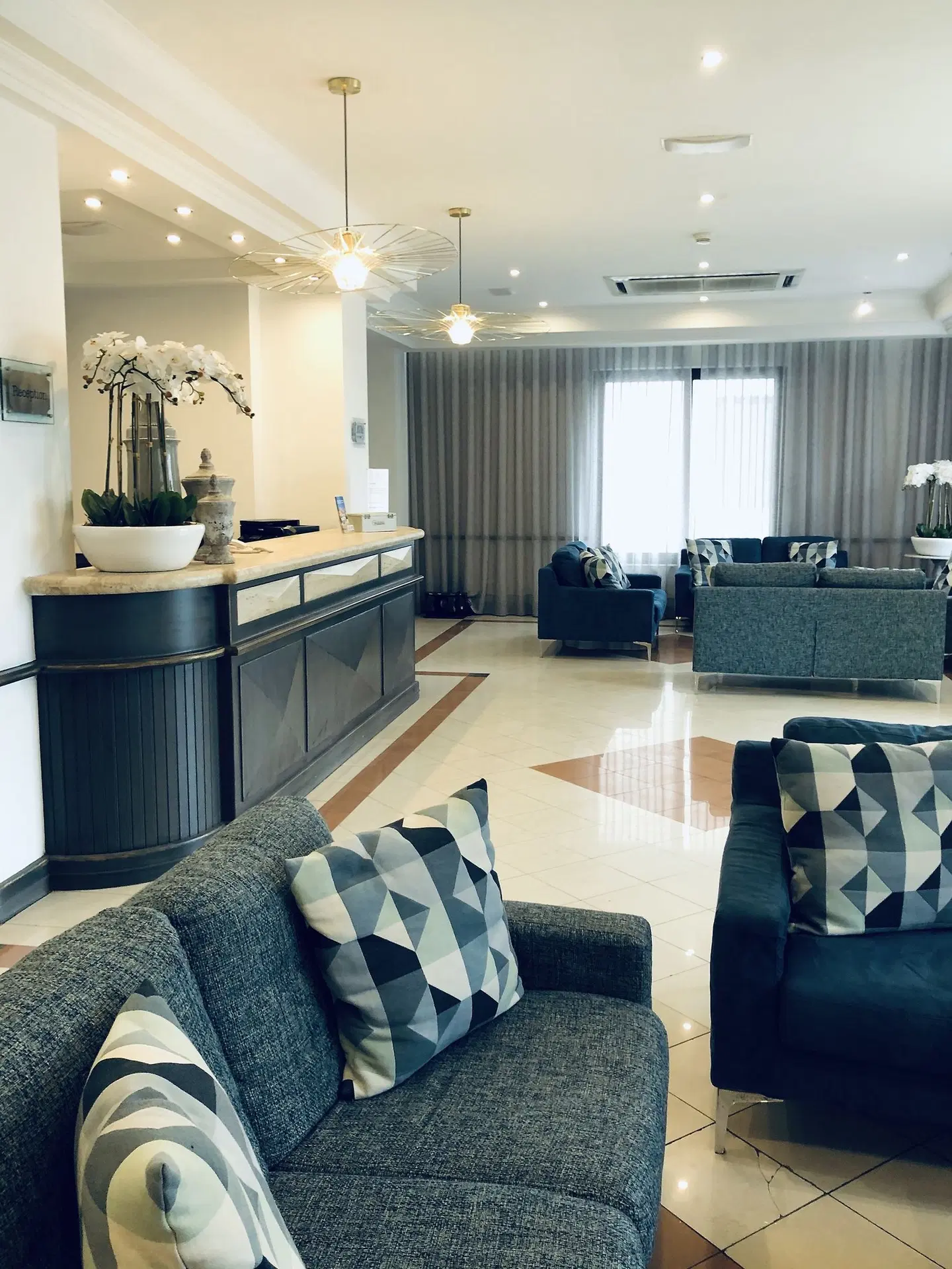 Plaza Regency LOUNGE_LOBBY